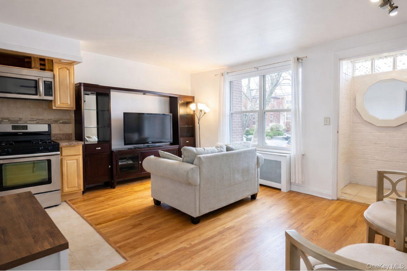 Coop 39  Queens, NY 11358, MLS-970520-2