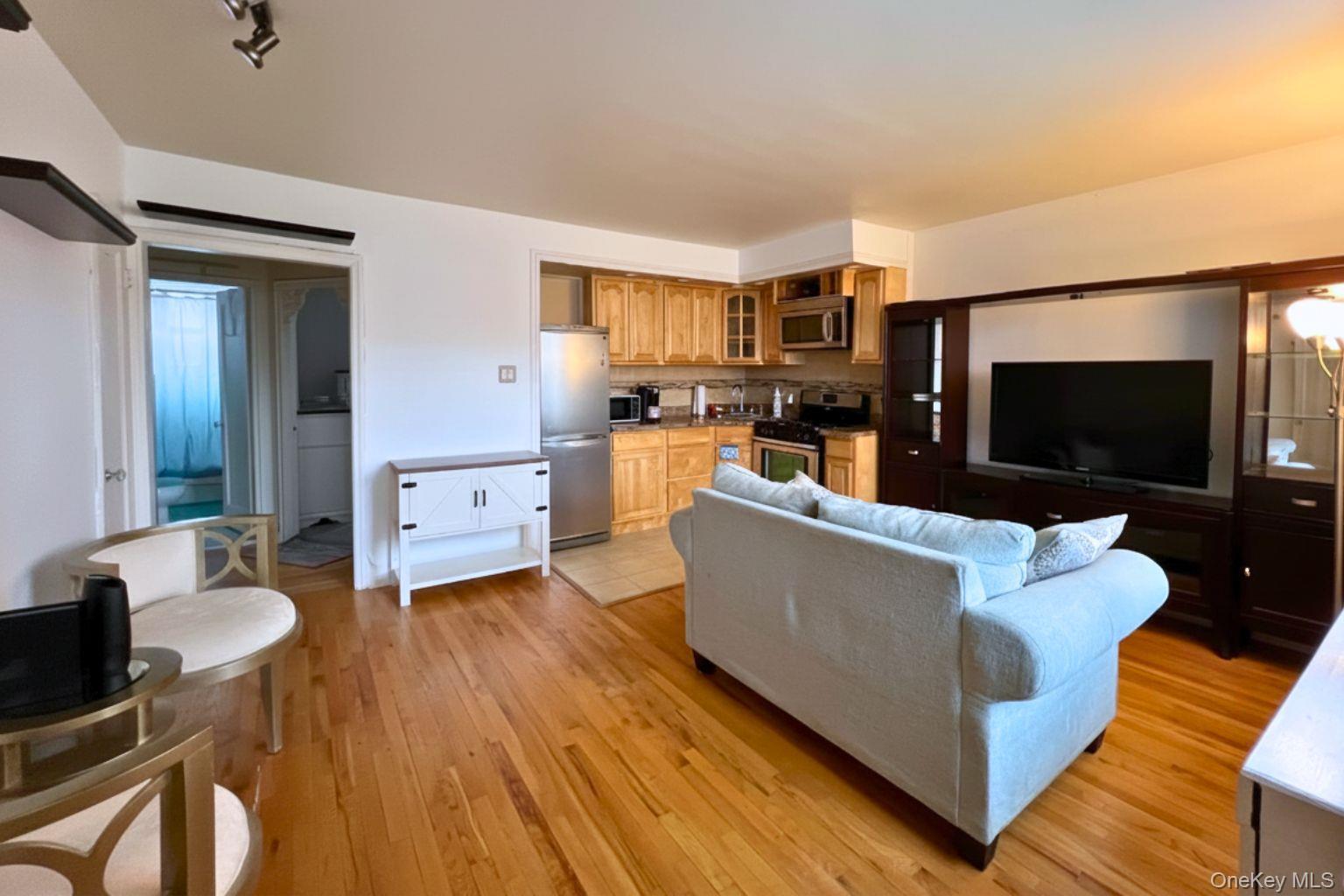 Coop 39  Queens, NY 11358, MLS-970520-3