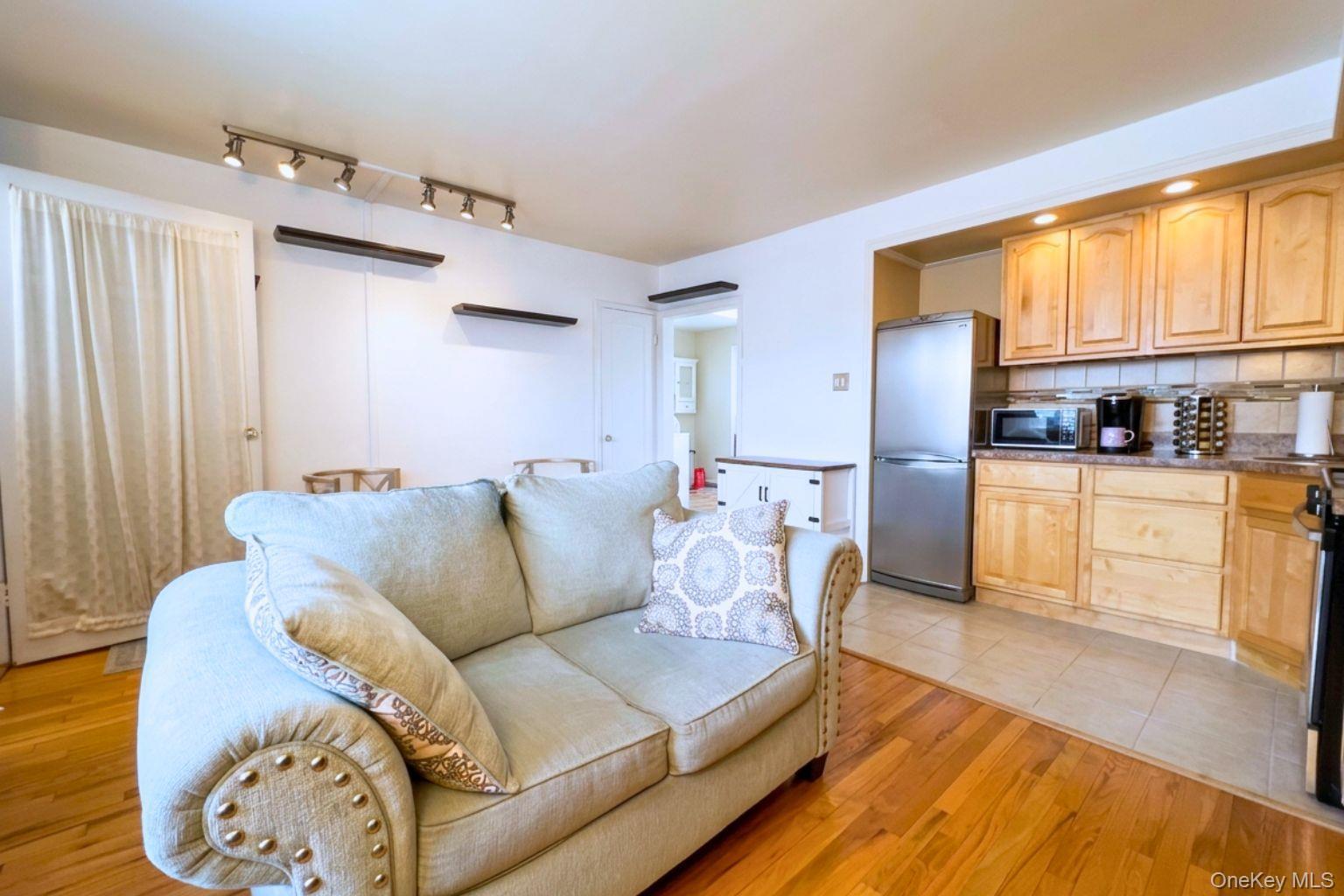 Coop 39  Queens, NY 11358, MLS-970520-4