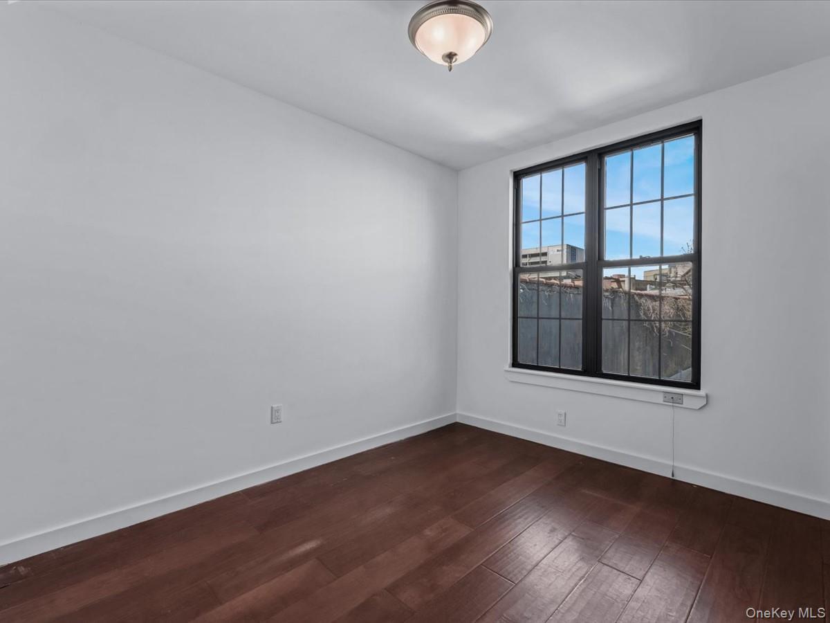 Single Family Noll  Brooklyn, NY 11206, MLS-970526-23