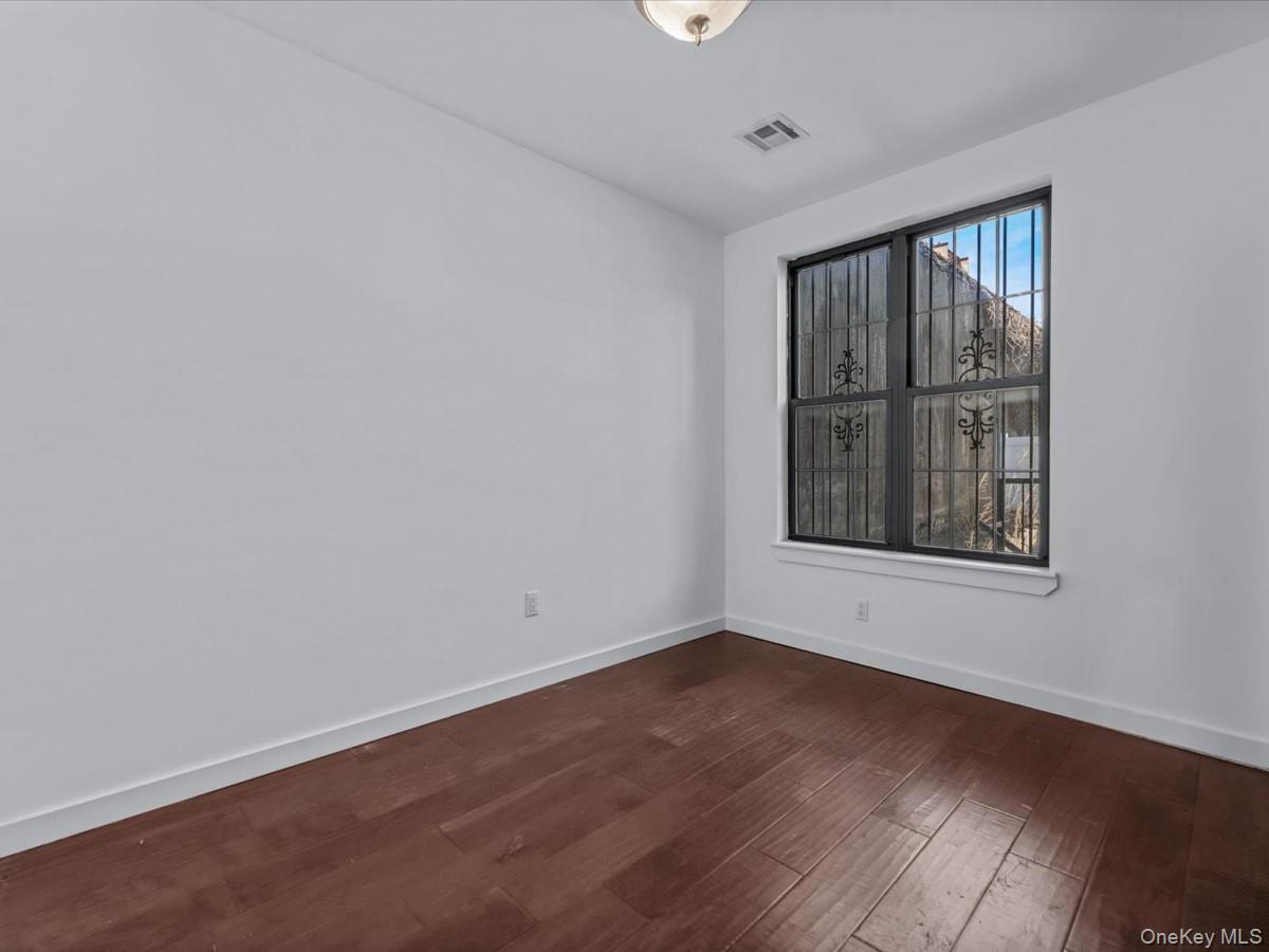 Single Family Noll  Brooklyn, NY 11206, MLS-970526-9