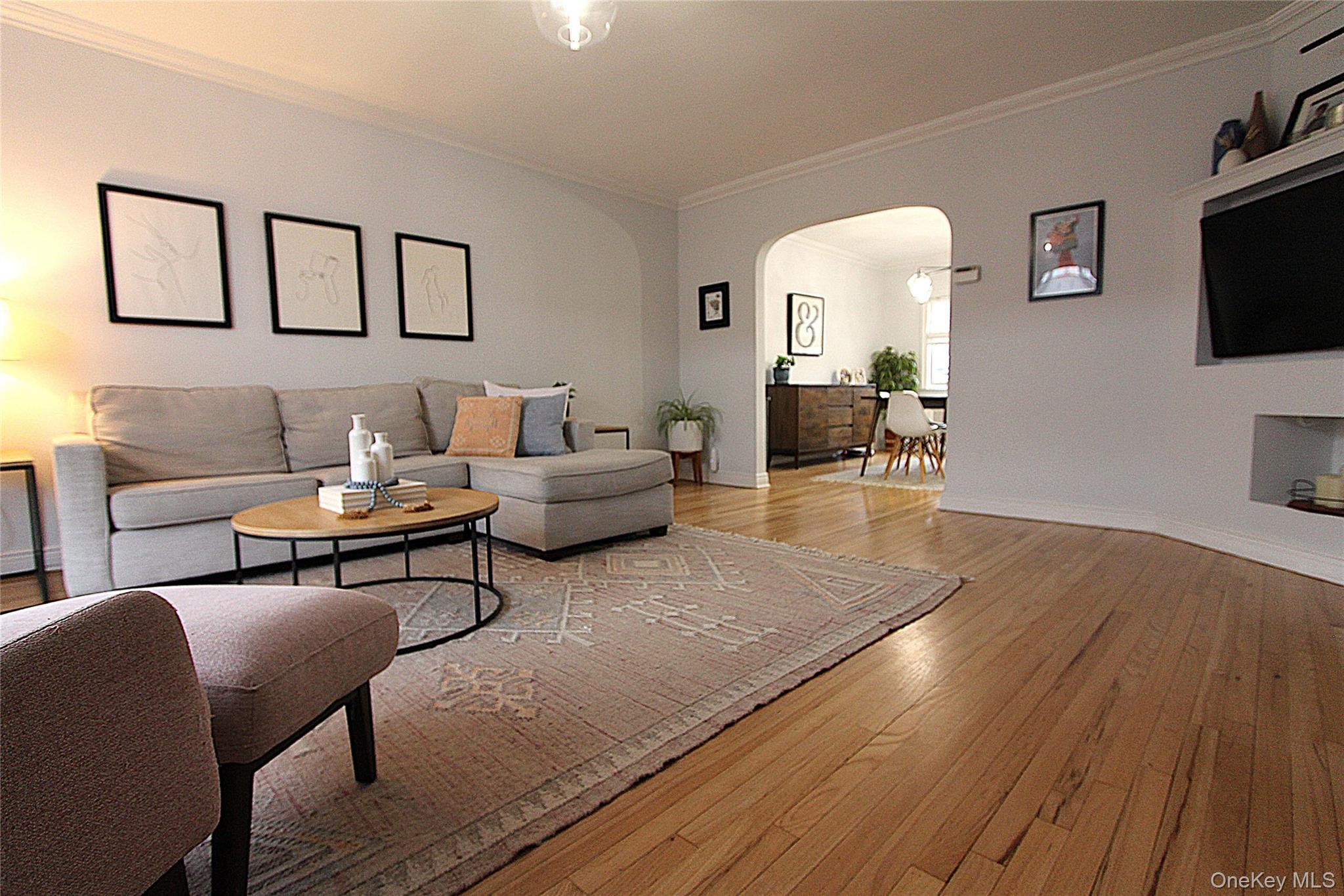 Single Family 81st  Queens, NY 11379, MLS-970528-5