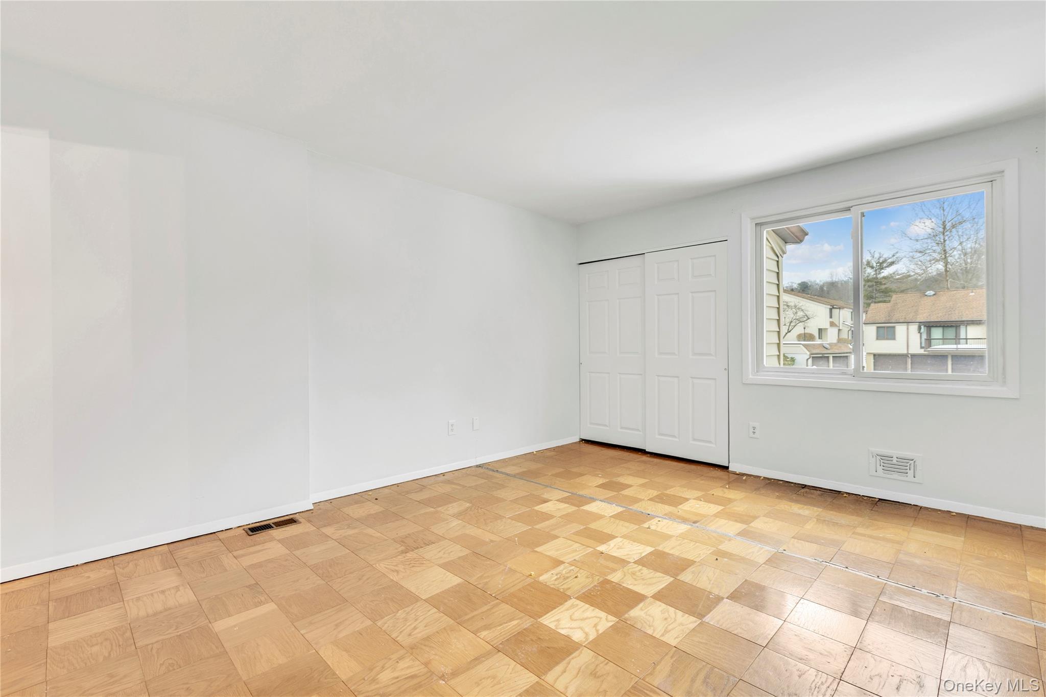 Condo Jefferson Westchester County, NY 10598, MLS-970531-12