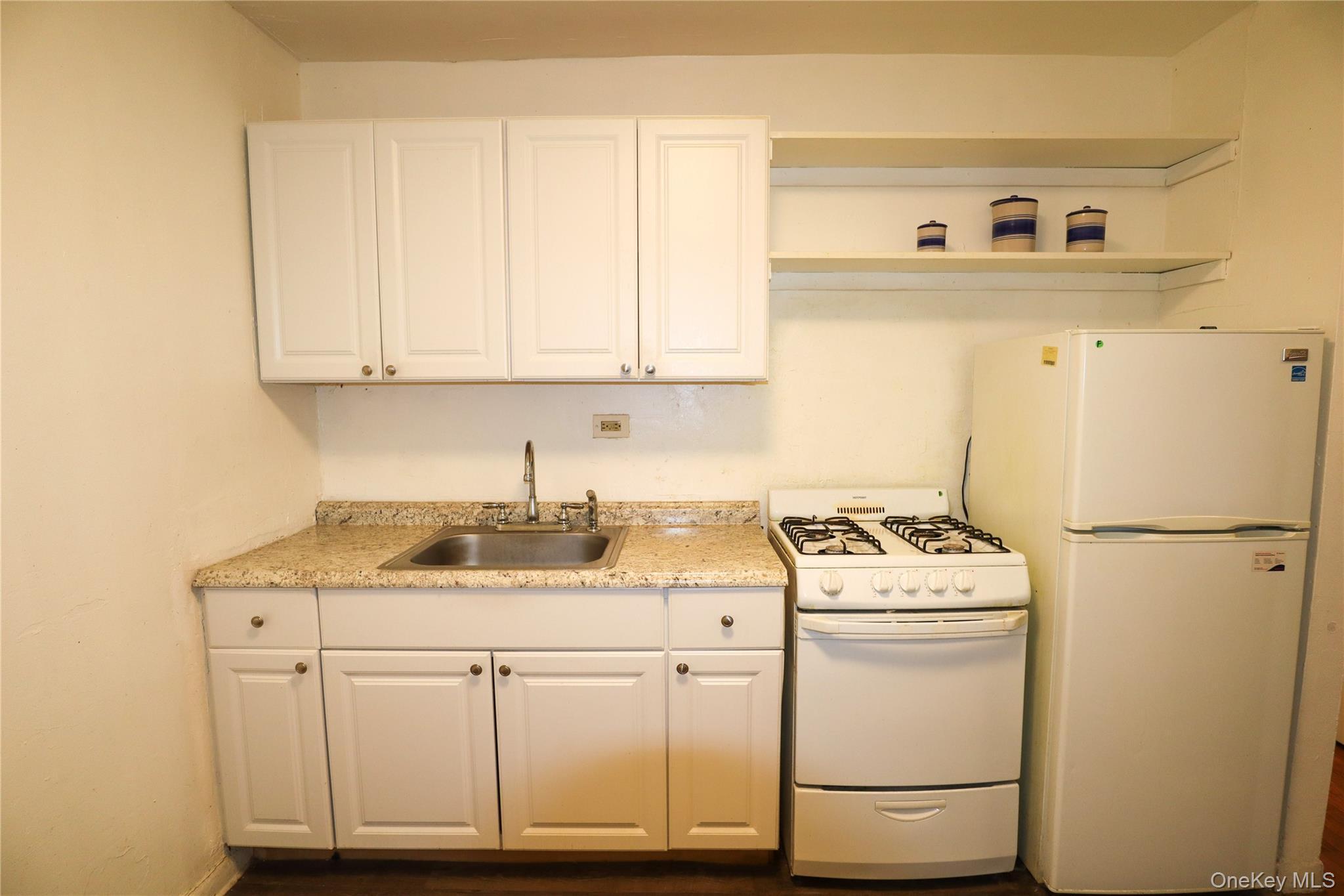 Coop 175th  Queens, NY 11432, MLS-970551-6