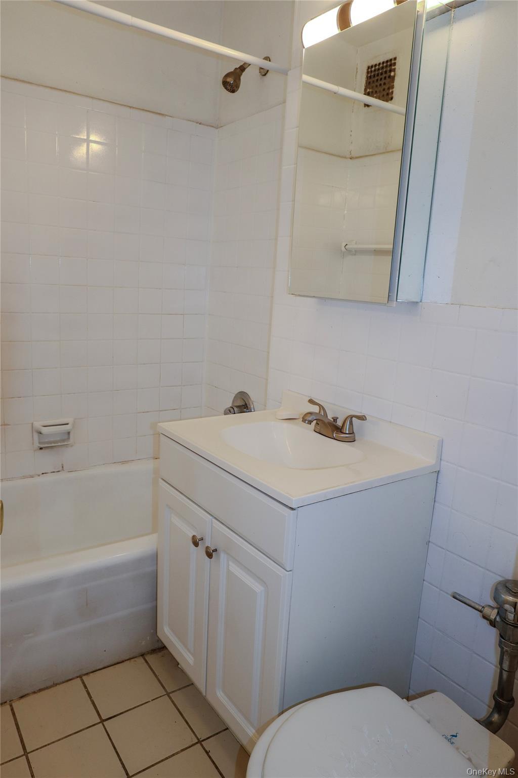 Coop 175th  Queens, NY 11432, MLS-970551-8