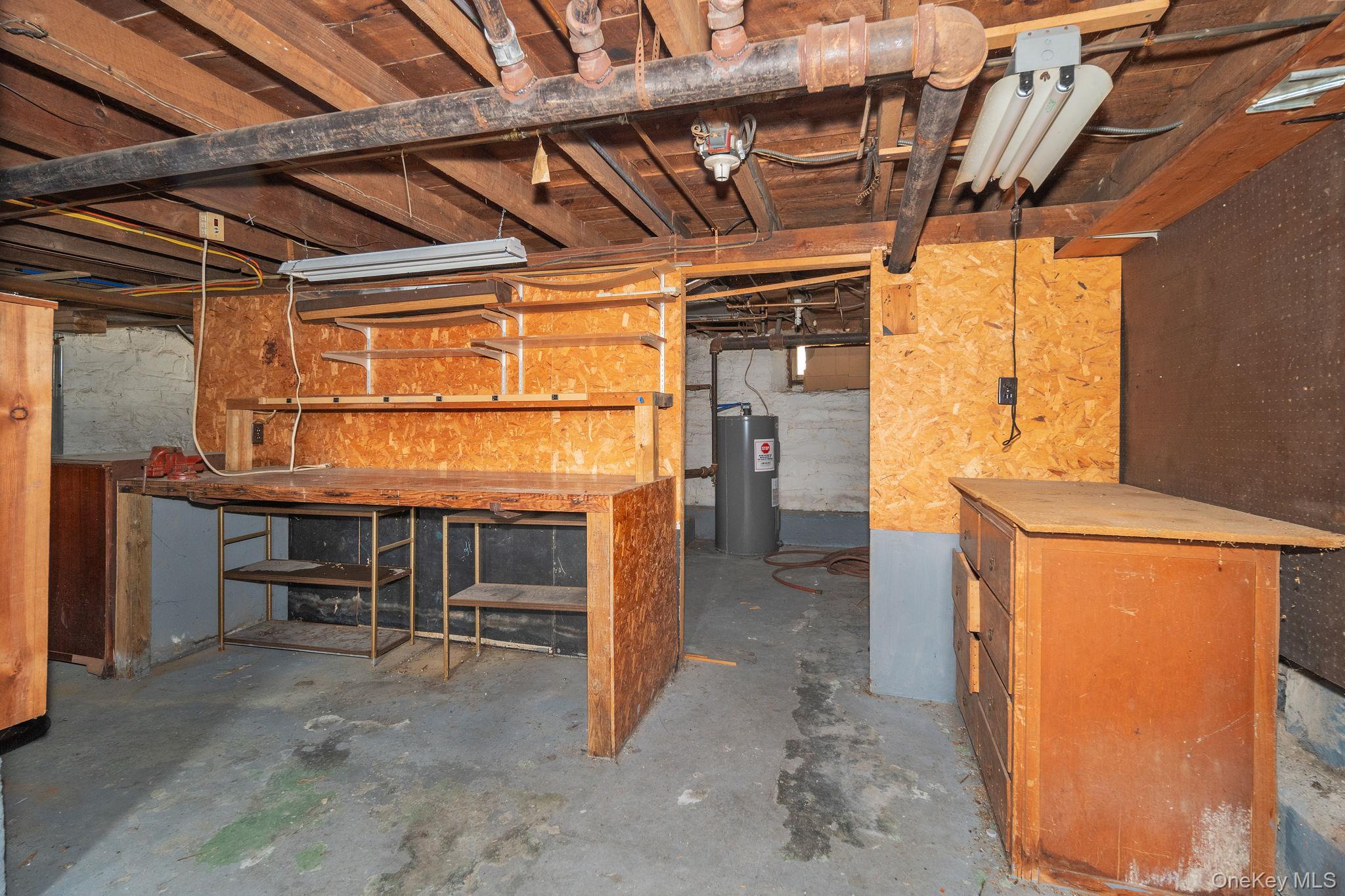 Single Family Main  Out Of Area, NY 12122, MLS-970552-39