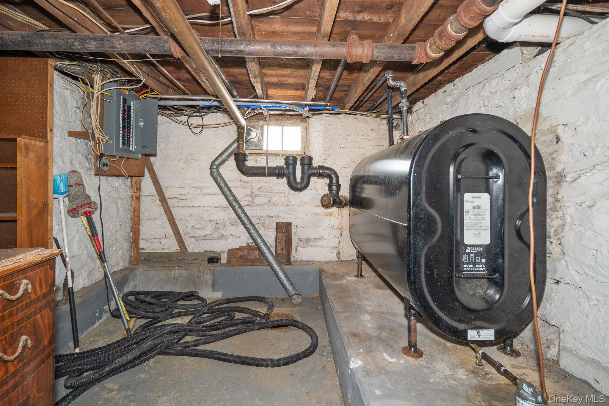 Single Family Main  Out Of Area, NY 12122, MLS-970552-40