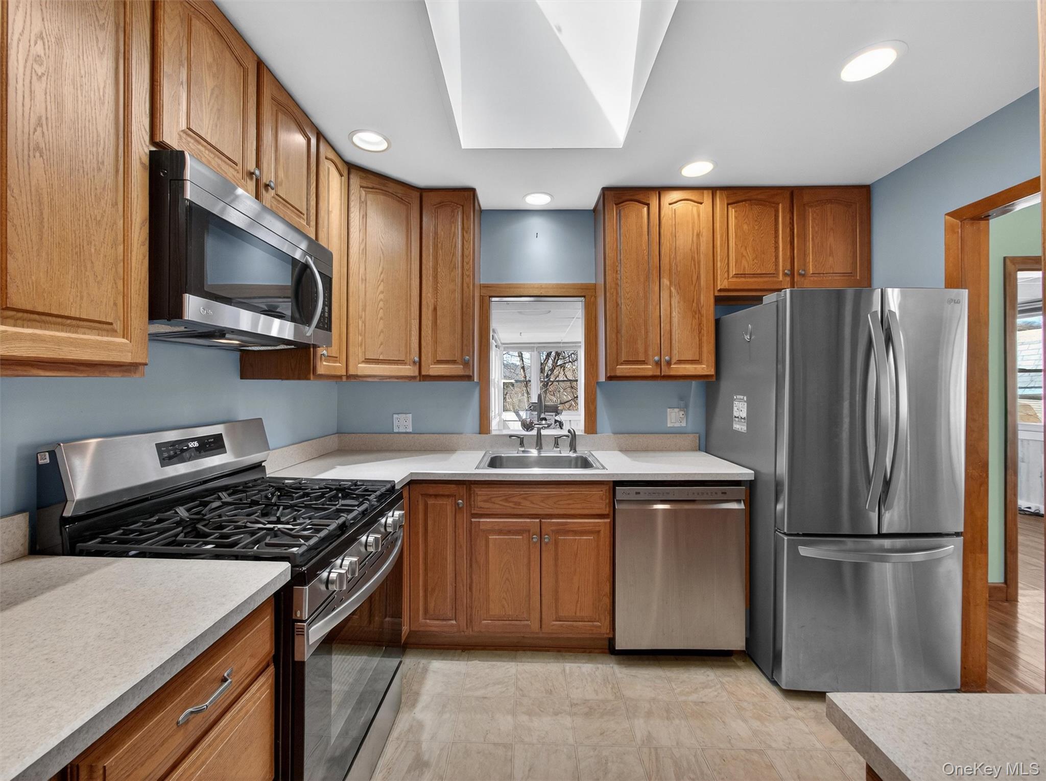 Single Family Greenway Rockland County, NY 10974, MLS-970555-12