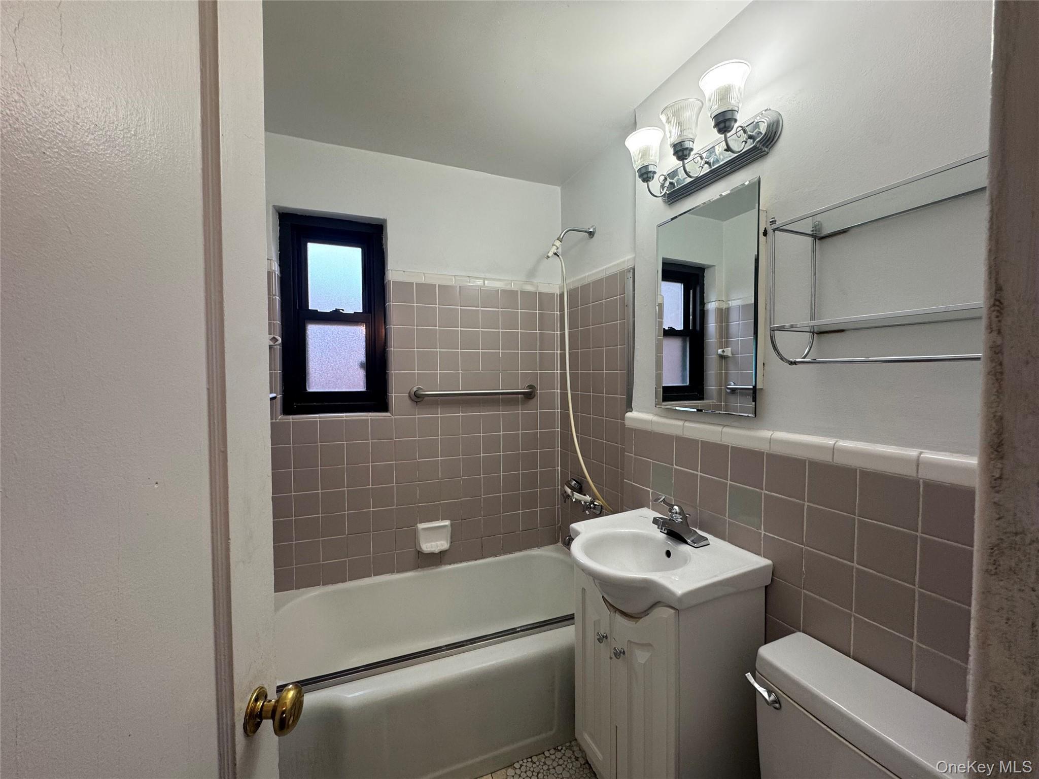 Coop 61  Queens, NY 11362, MLS-970574-10