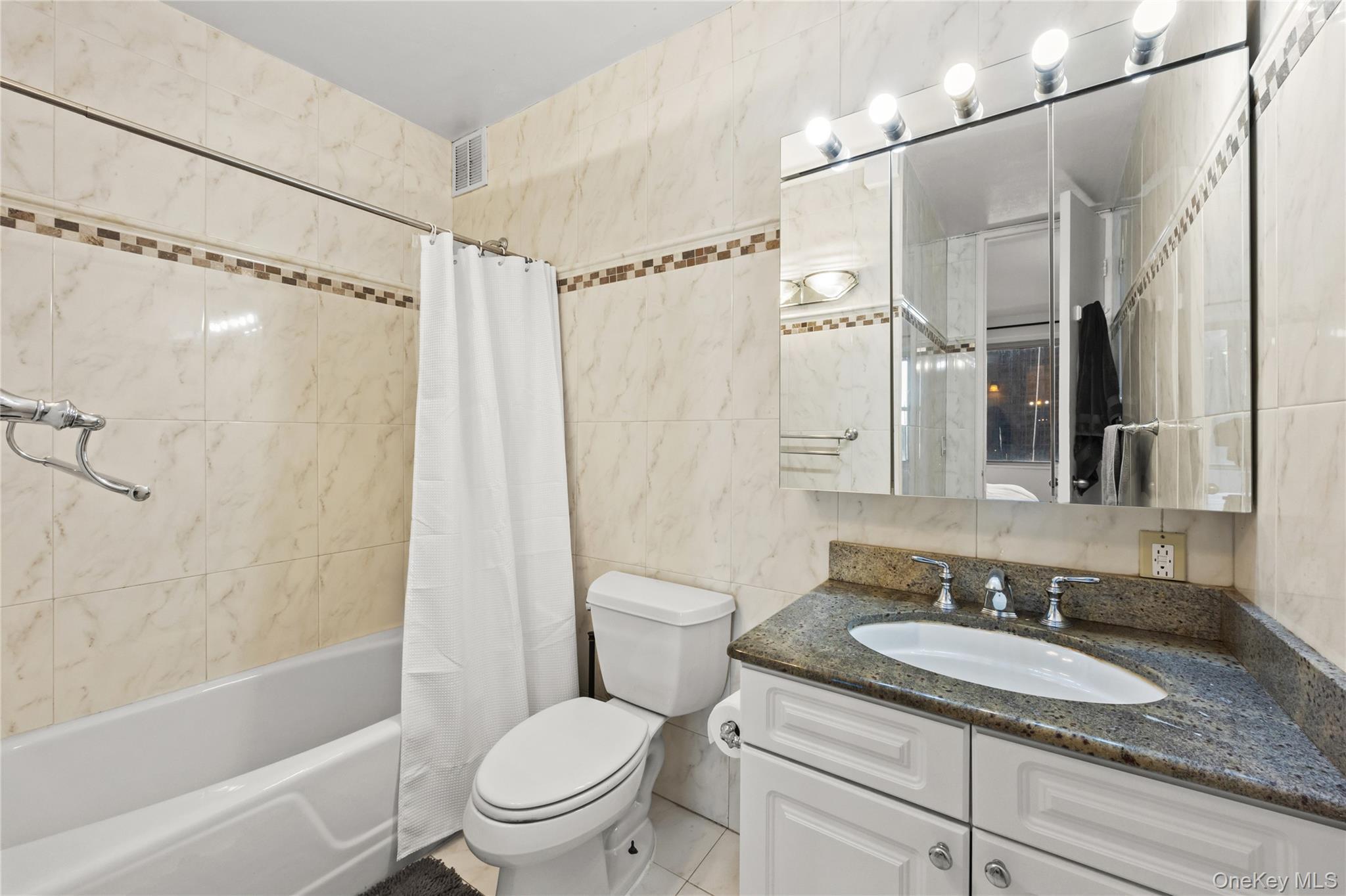 Coop 40  Manhattan, NY 10016, MLS-970582-9