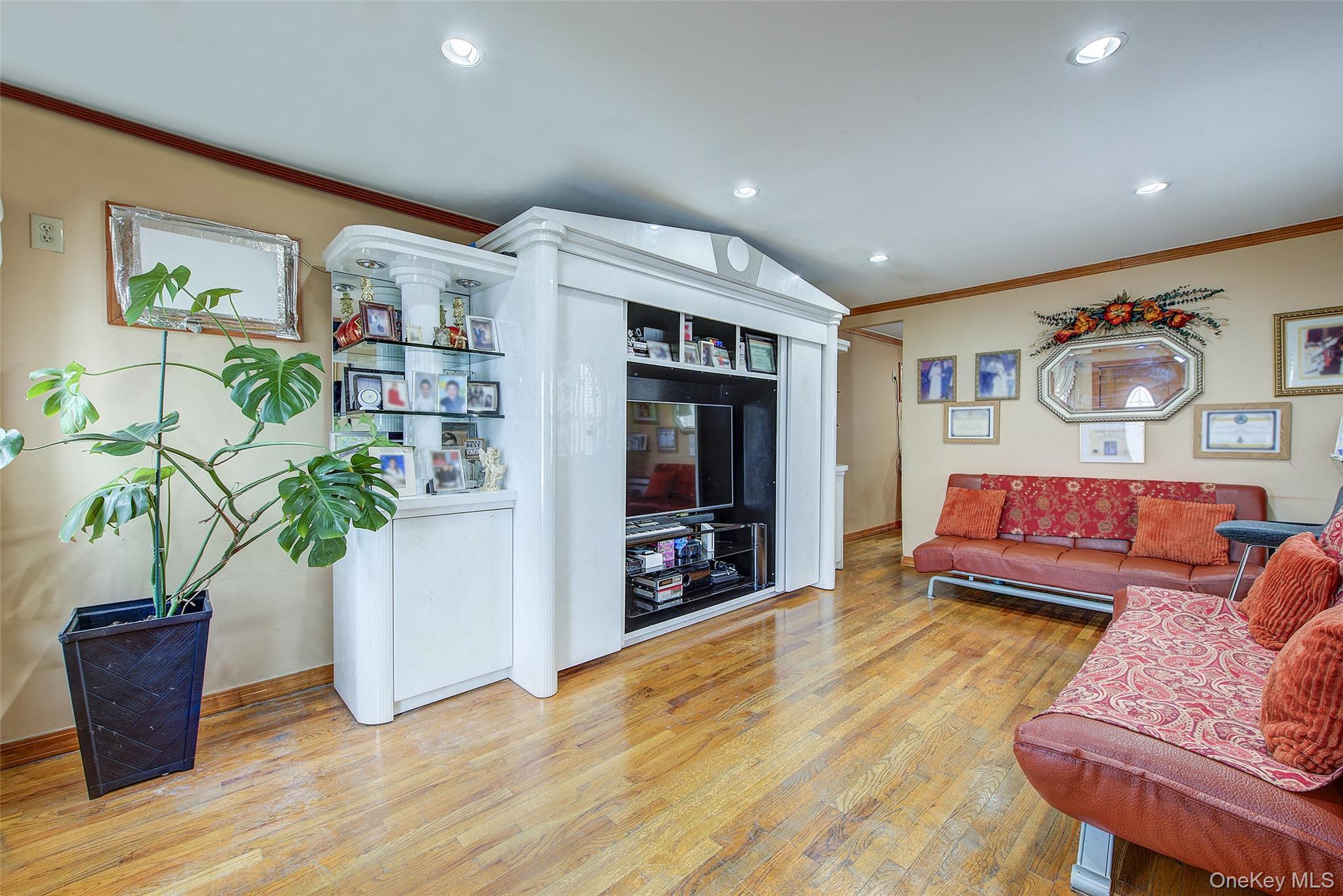 Single Family 95th  Queens, NY 11417, MLS-970588-2