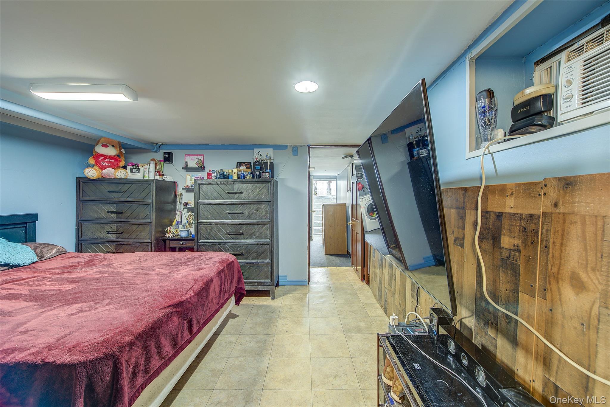 Single Family 95th  Queens, NY 11417, MLS-970588-36