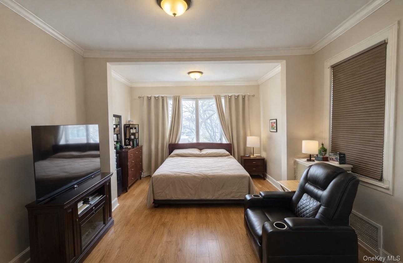 Single Family 68th  Queens, NY 11385, MLS-970601-10