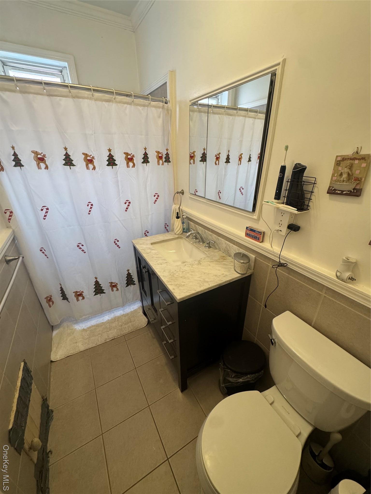 Single Family 68th  Queens, NY 11385, MLS-970601-16