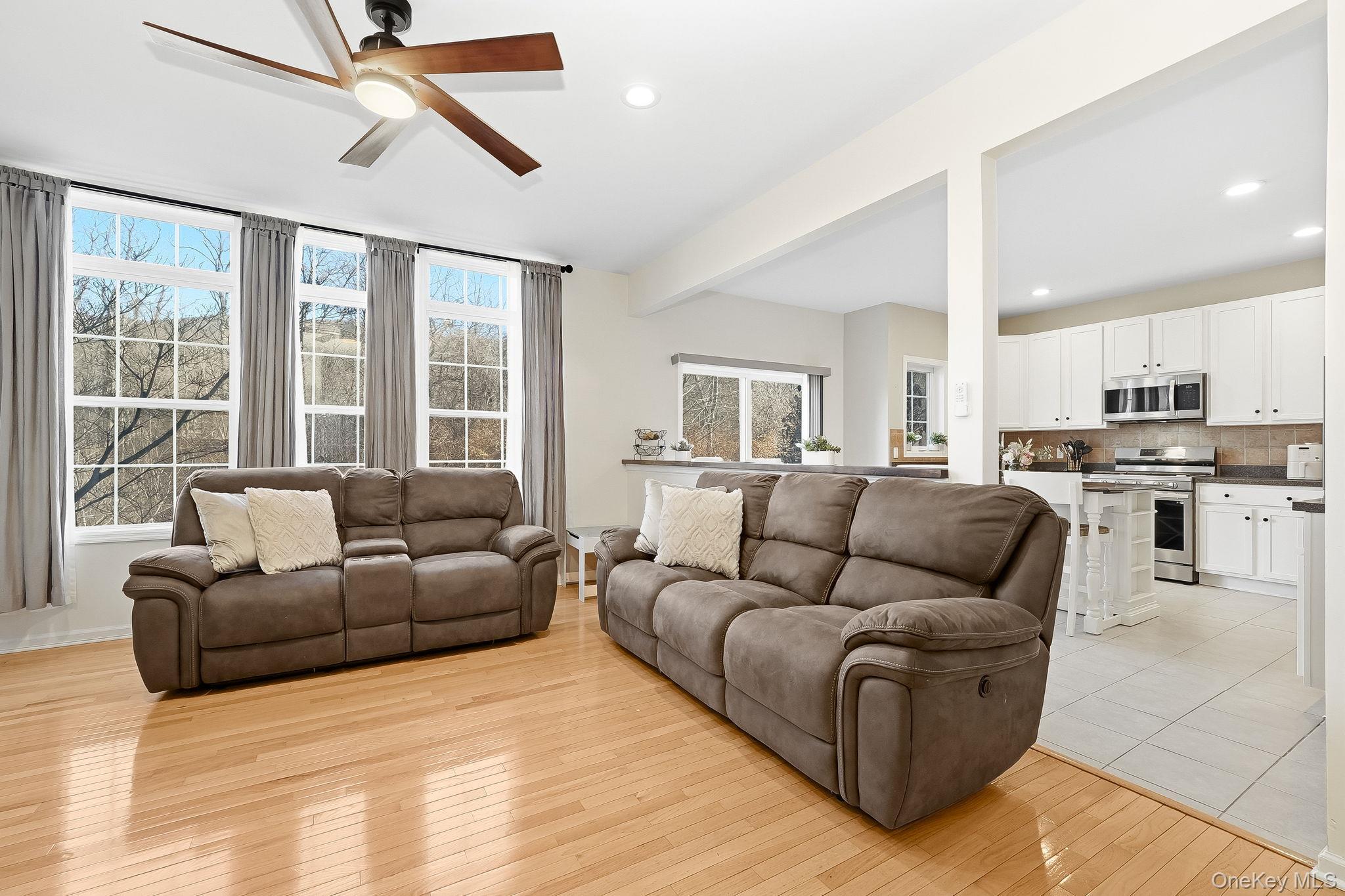 Condo Clearwater  Dutchess County, NY 12508, MLS-970622-9