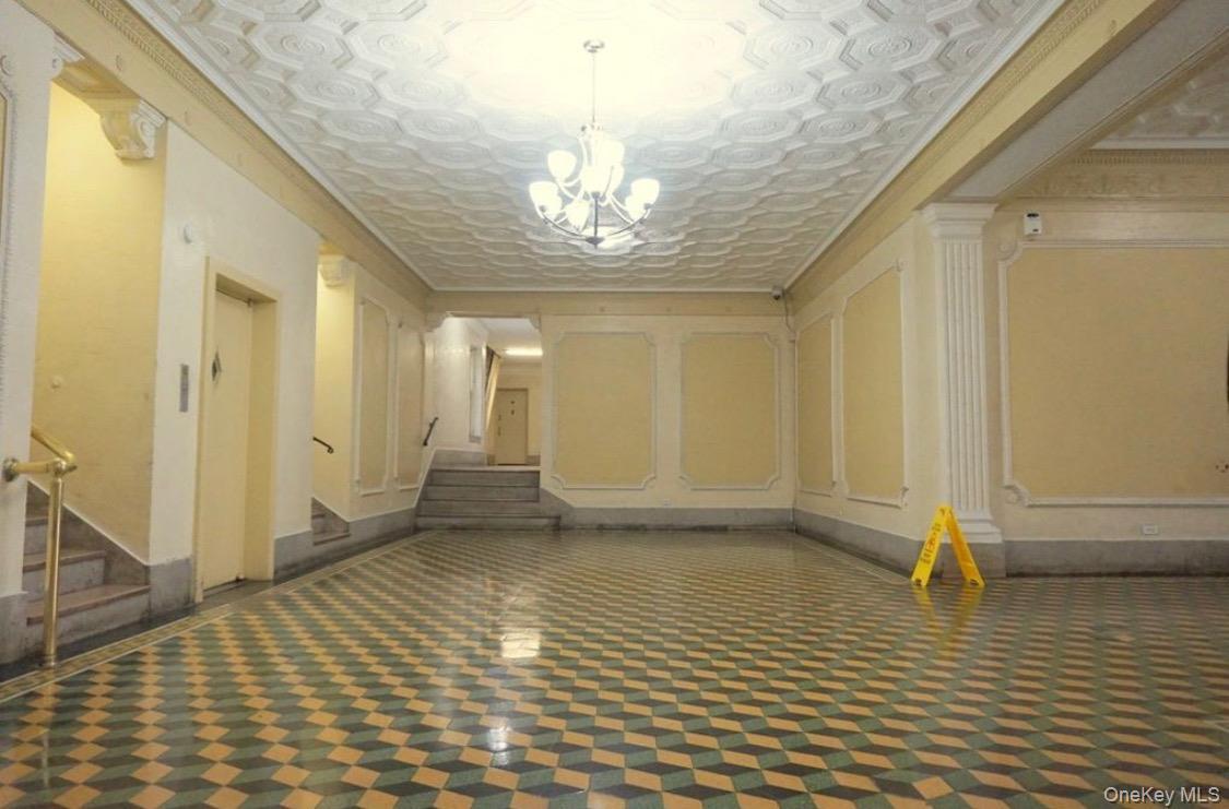 Apartment Holland  Bronx, NY 10462, MLS-970631-2