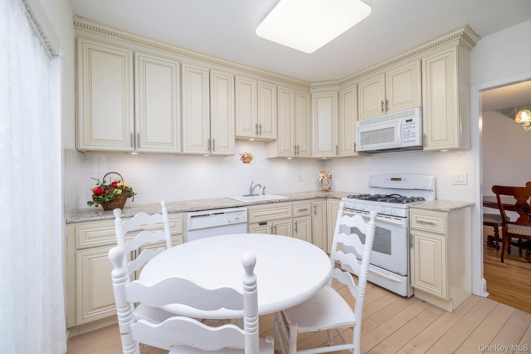 Single Family Lawson  Nassau County, NY 11518, MLS-970634-15