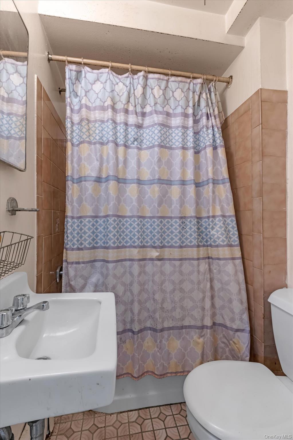 Single Family 25th Queens, NY 11354, MLS-970638-20