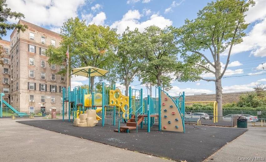 Coop Hobart  Queens, NY 11377, MLS-970641-11