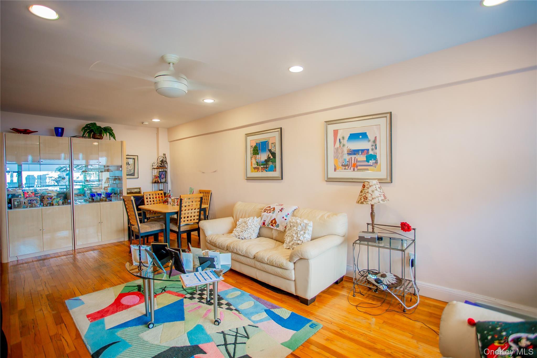 Coop Broadway  Nassau County, NY 11561, MLS-970645-11