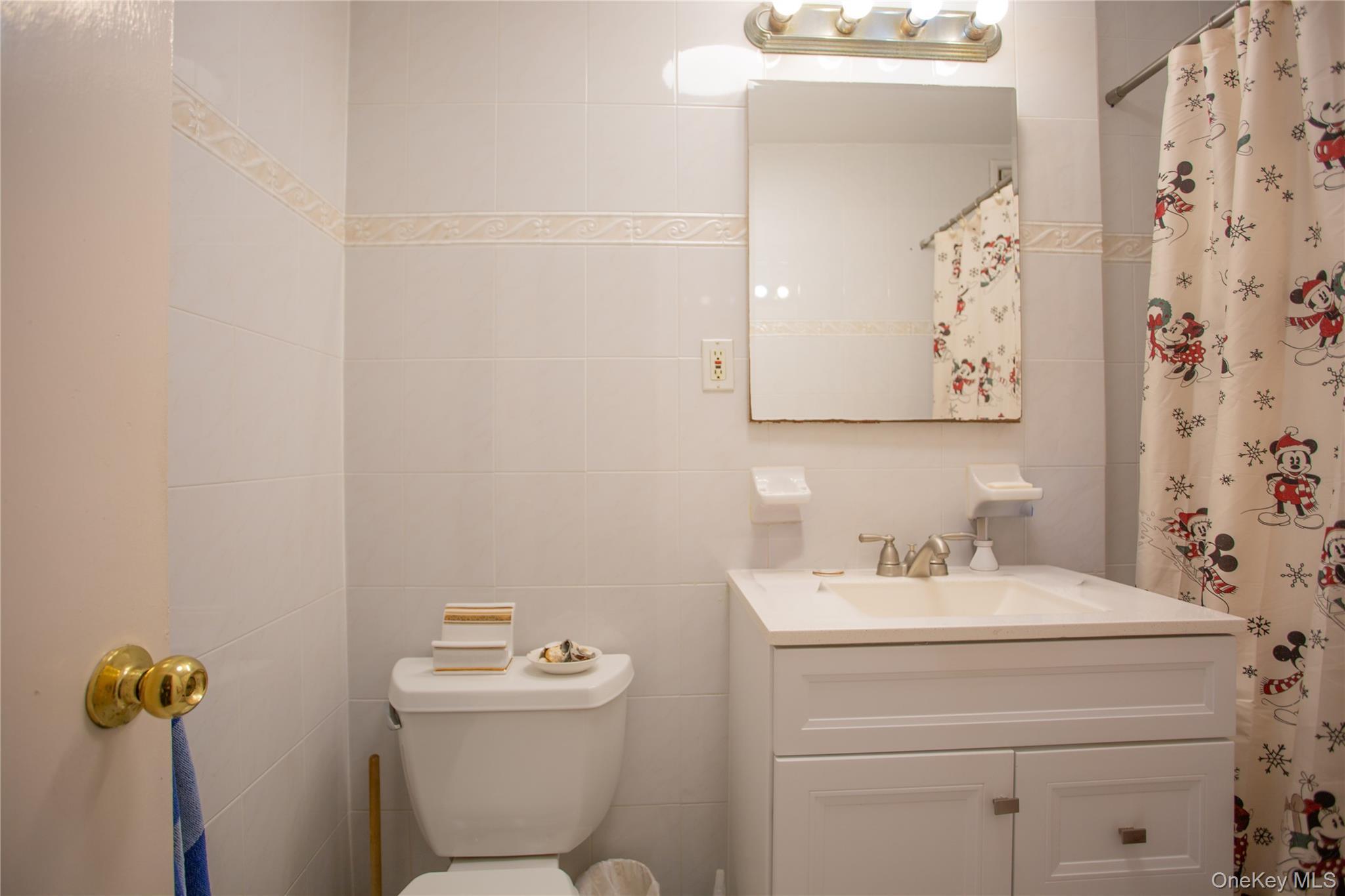 Coop Broadway  Nassau County, NY 11561, MLS-970645-19