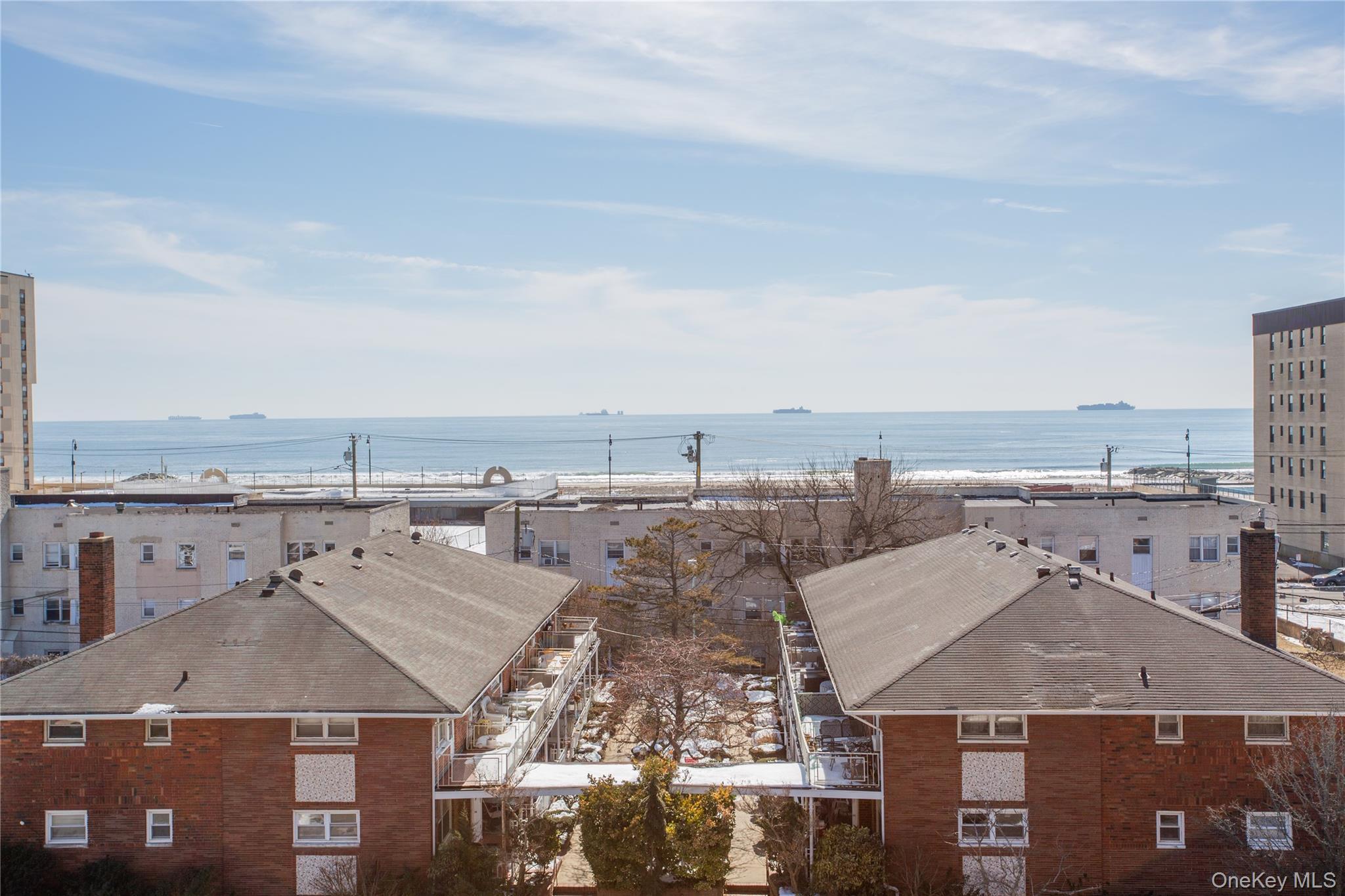 Coop Broadway  Nassau County, NY 11561, MLS-970645-28