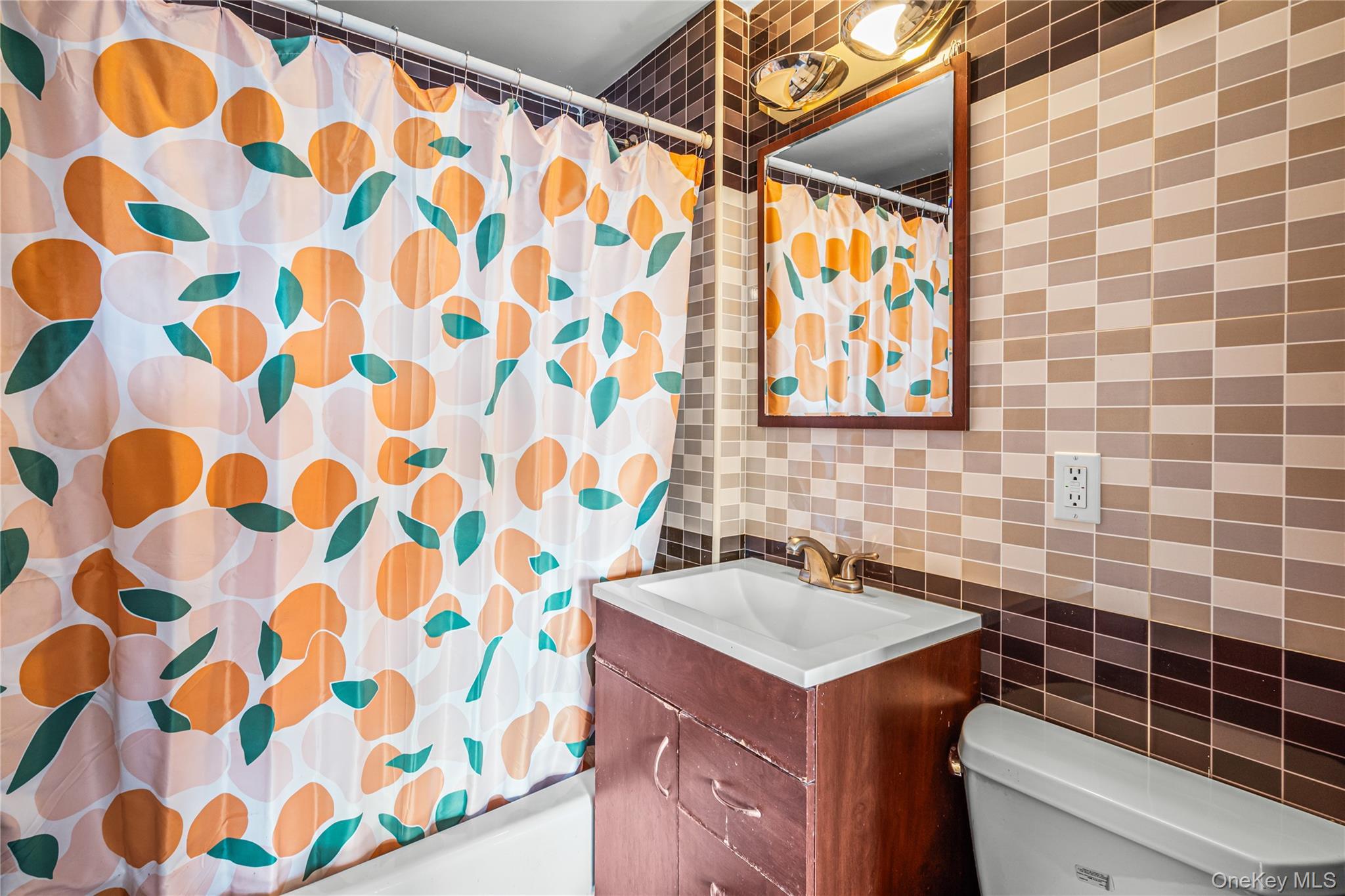 Condo 111th  Queens, NY 11368, MLS-970650-13