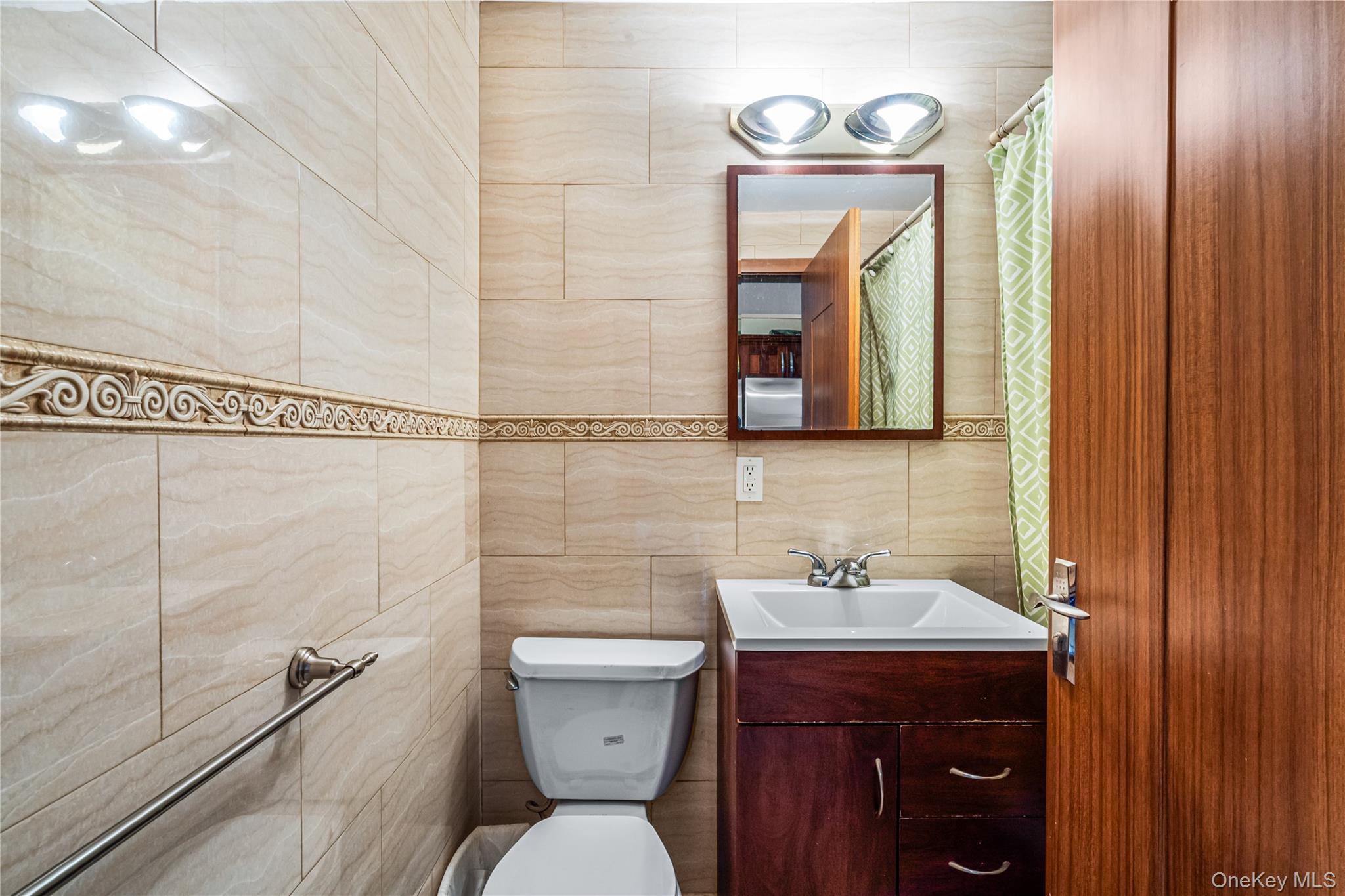 Condo 111th  Queens, NY 11368, MLS-970650-9