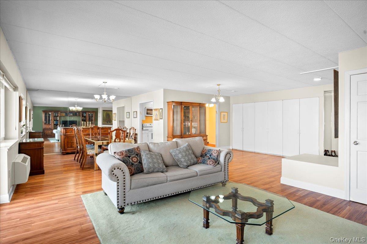 Condo Greenridge Westchester County, NY 10605, MLS-970657-13