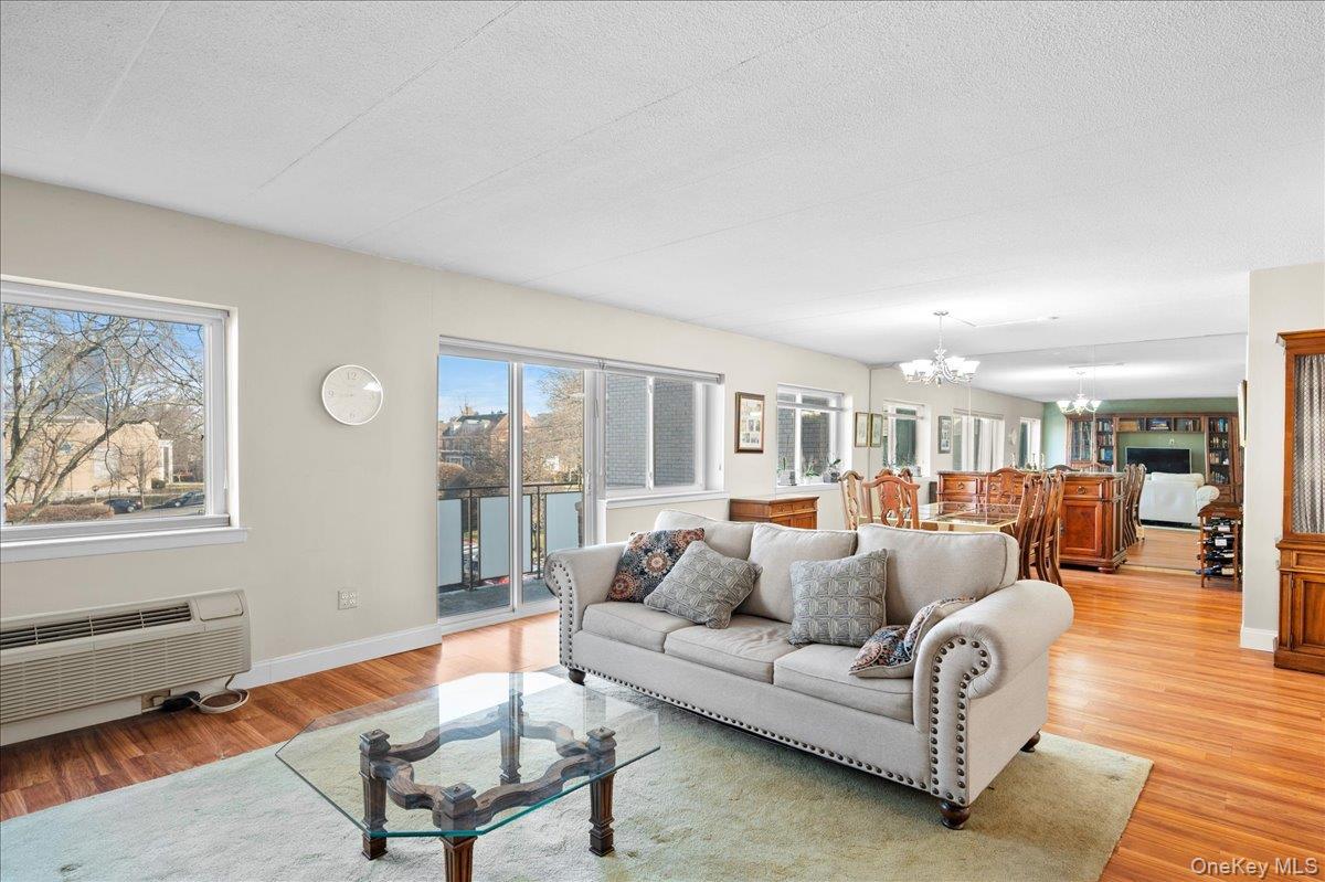 Condo Greenridge Westchester County, NY 10605, MLS-970657-14