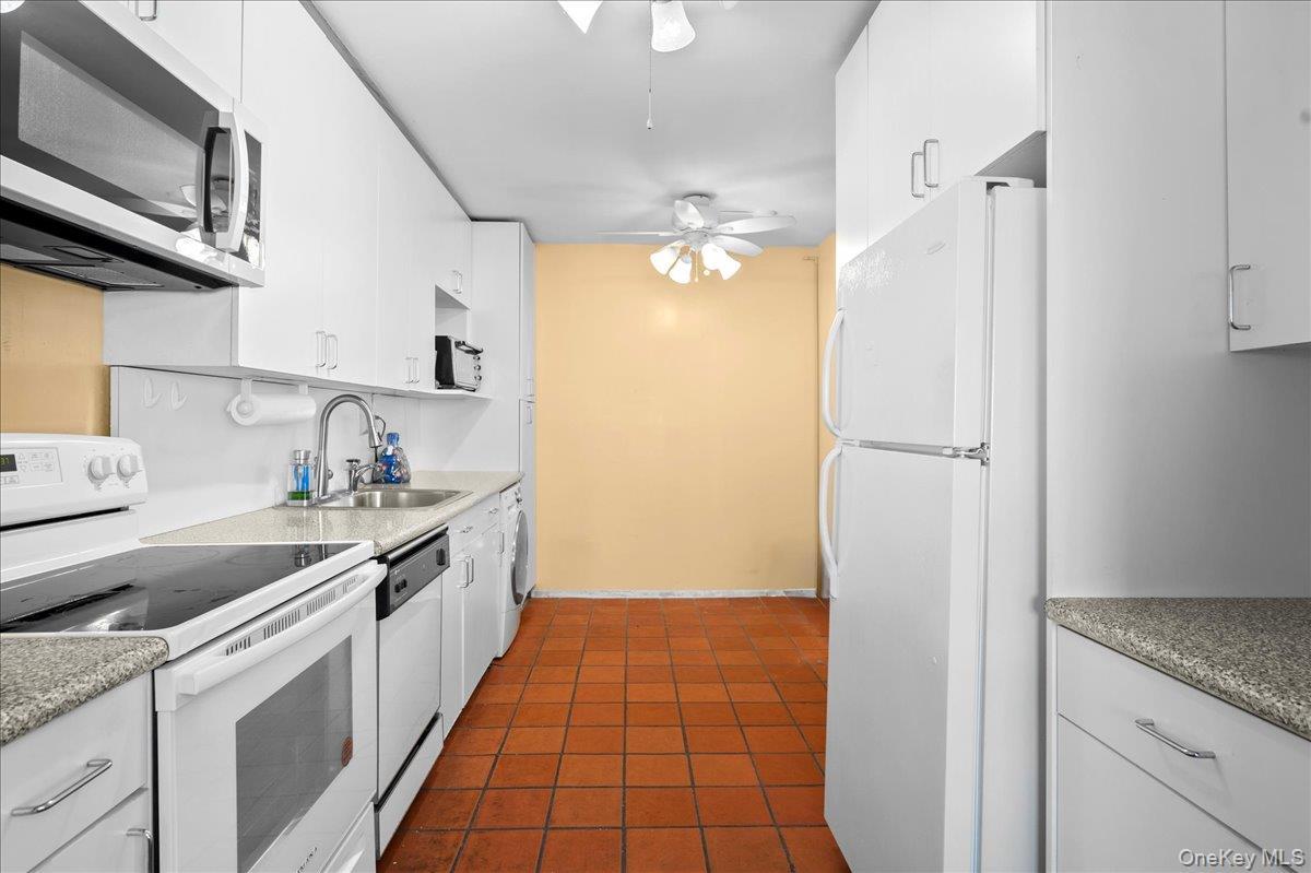 Condo Greenridge Westchester County, NY 10605, MLS-970657-19