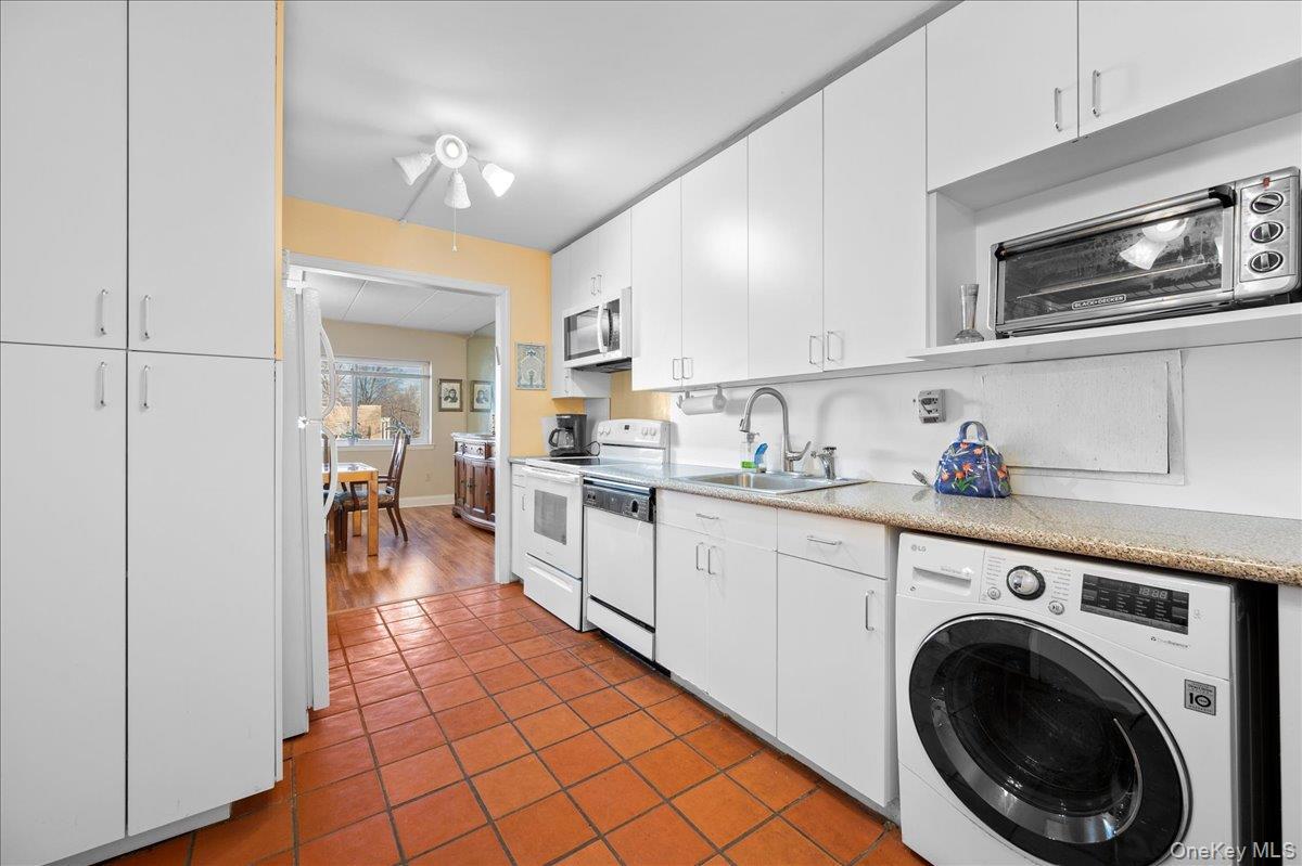 Condo Greenridge Westchester County, NY 10605, MLS-970657-21