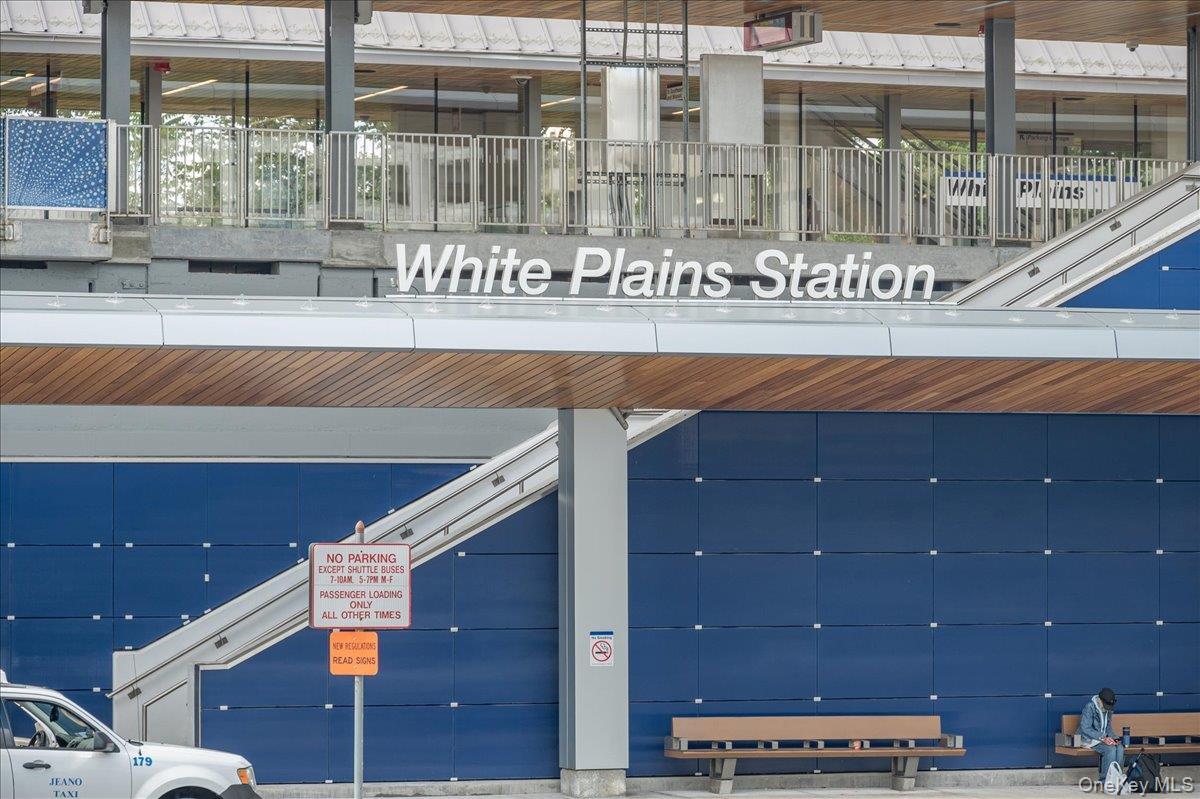 Condo Greenridge  Westchester County, NY 10605, MLS-970657-35