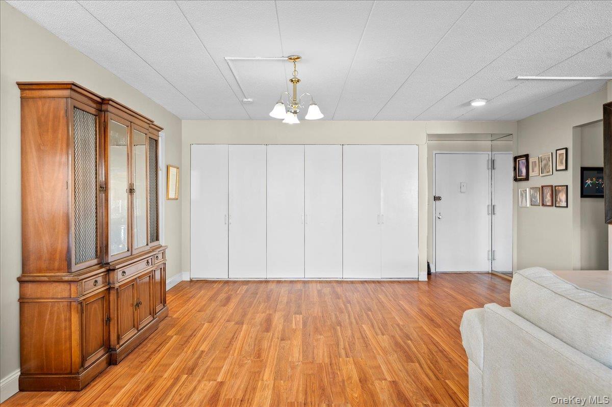 Condo Greenridge Westchester County, NY 10605, MLS-970657-8