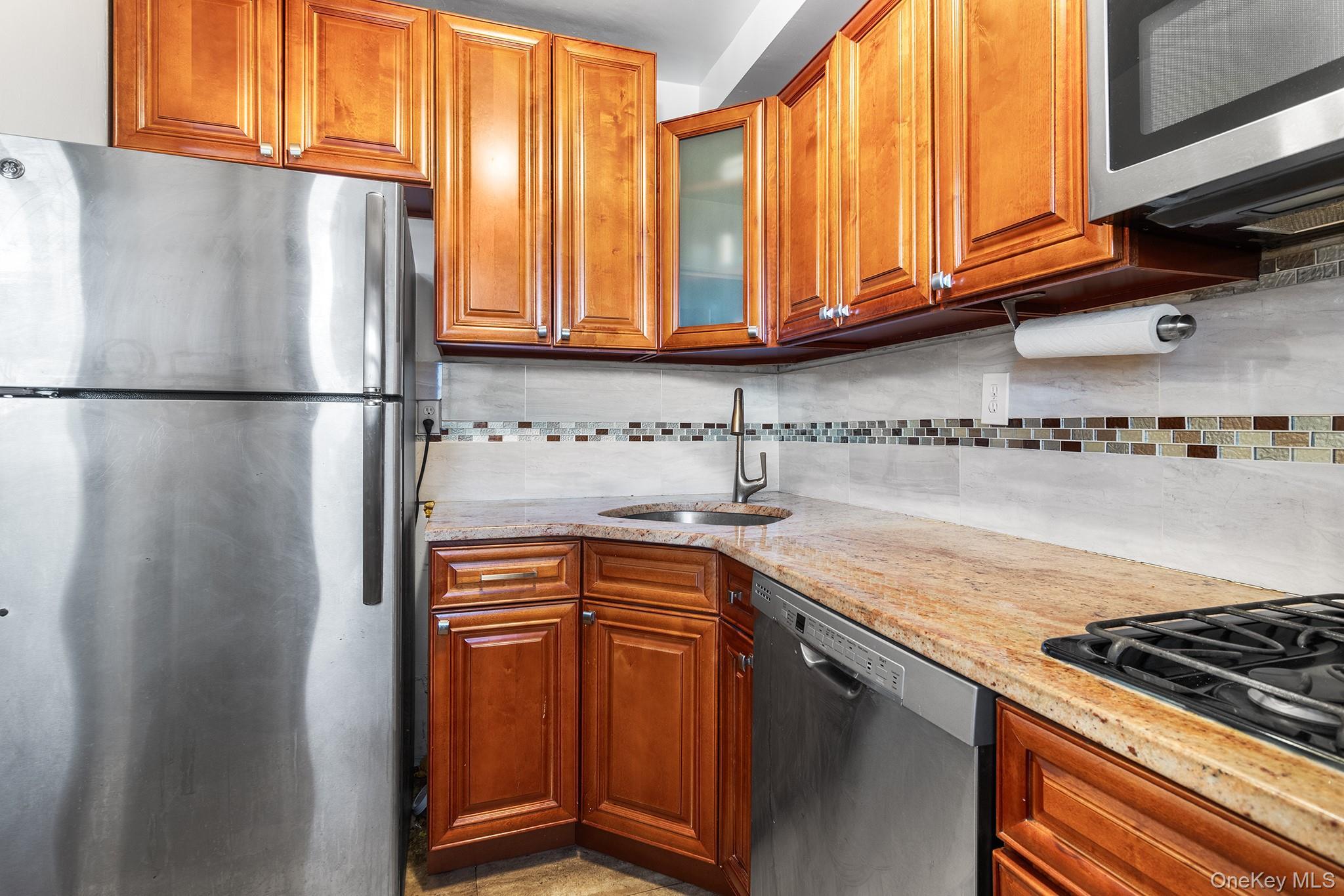 Coop 98th  Queens, NY 11374, MLS-970692-7