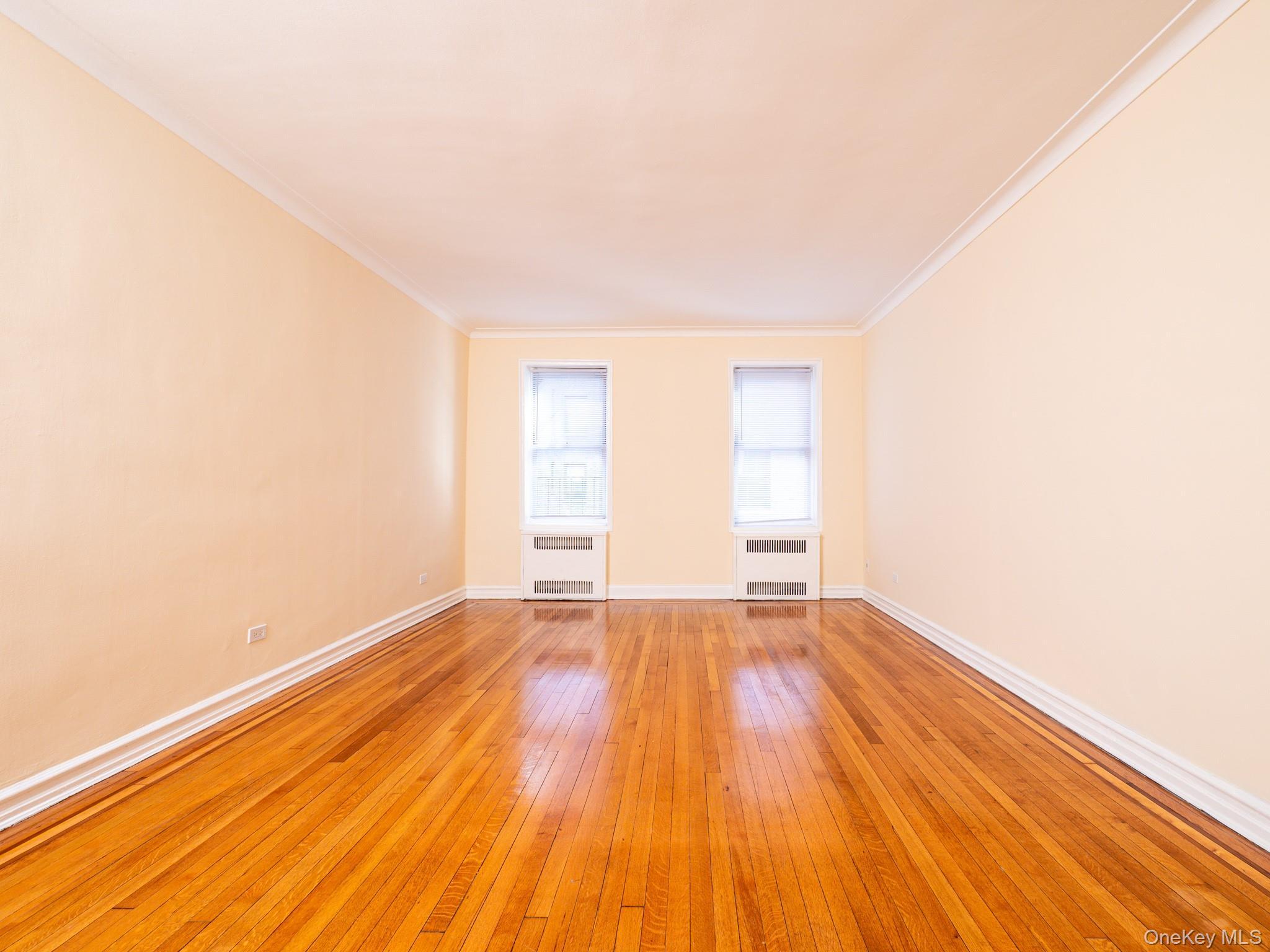 Coop Saunders  Queens, NY 11375, MLS-970708-6