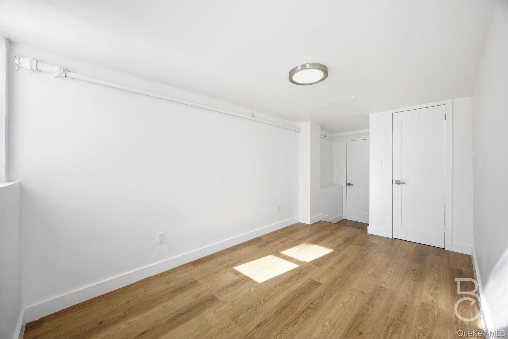 Single Family 42nd  Queens, NY 11103, MLS-970717-16