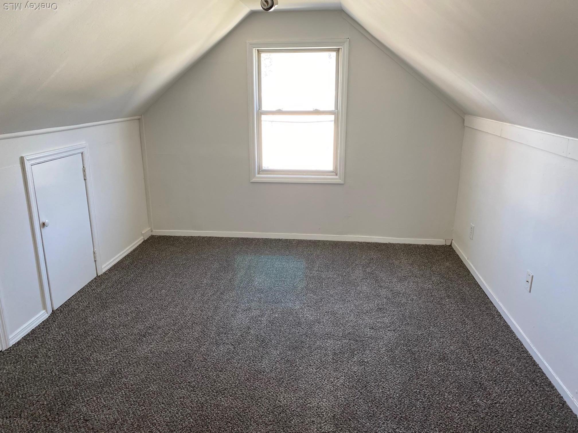 Single Family Beechwood  Suffolk County, NY 11967, MLS-970725-5