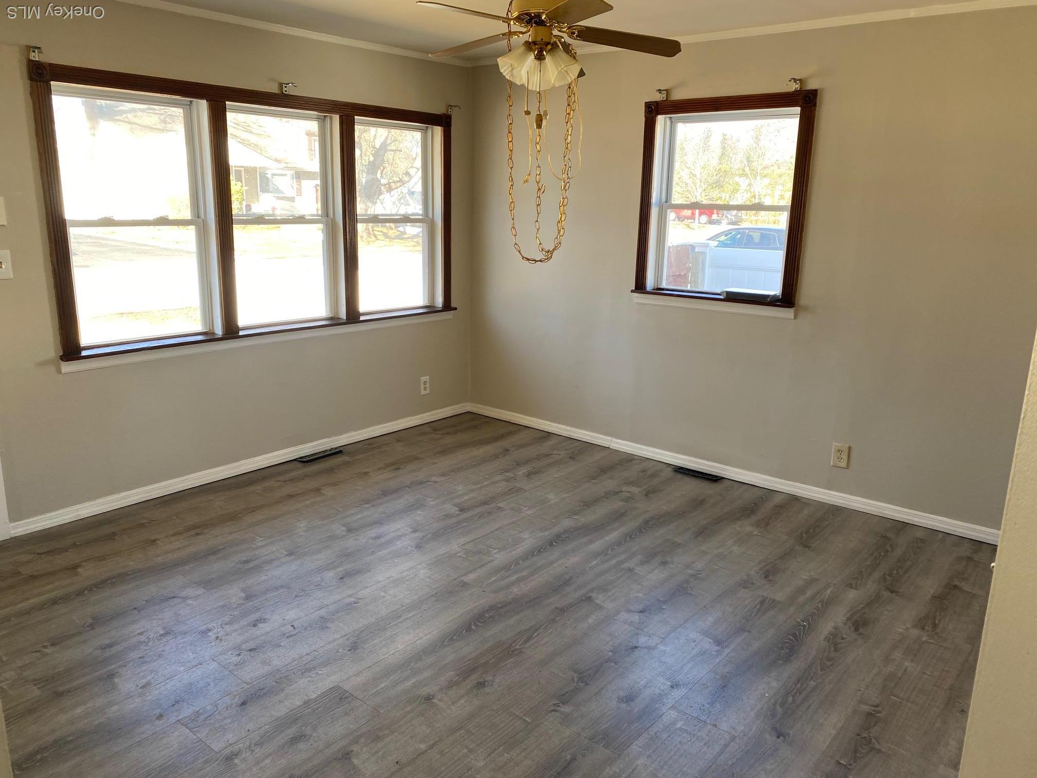 Single Family Beechwood  Suffolk County, NY 11967, MLS-970725-8