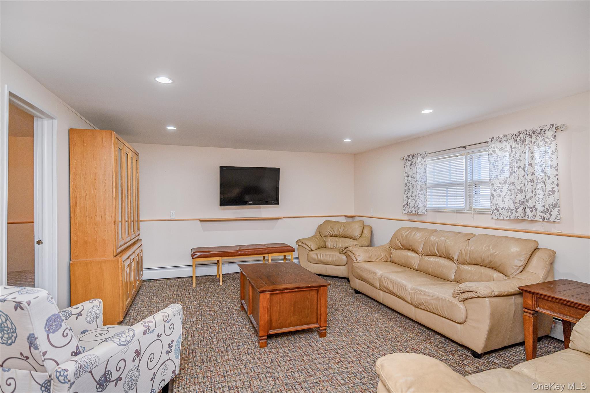 Single Family Bittersweet Dr,  Danbury  Out Of Area, NY 06811, MLS-970731-23