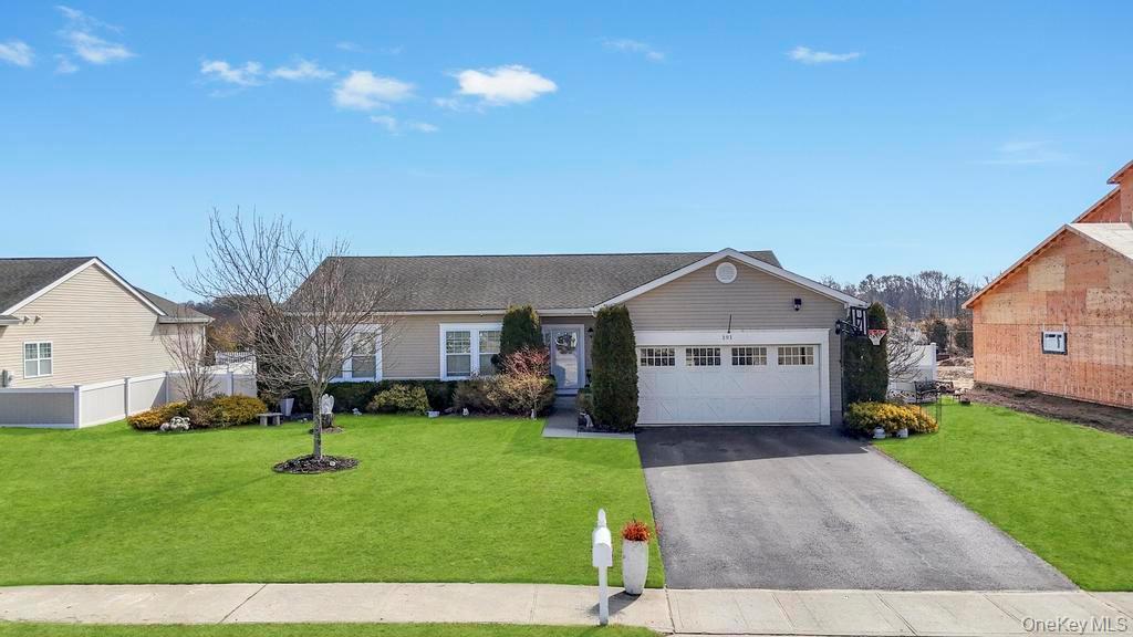 Single Family Flower  Suffolk County, NY 11967, MLS-970737-11