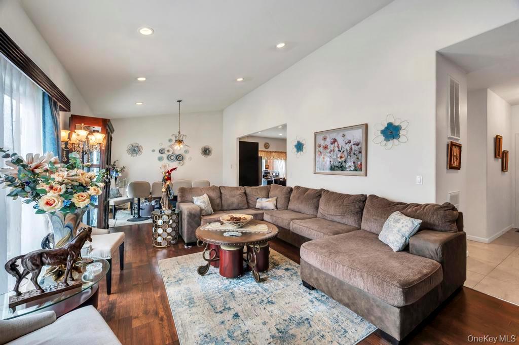 Single Family Flower  Suffolk County, NY 11967, MLS-970737-14