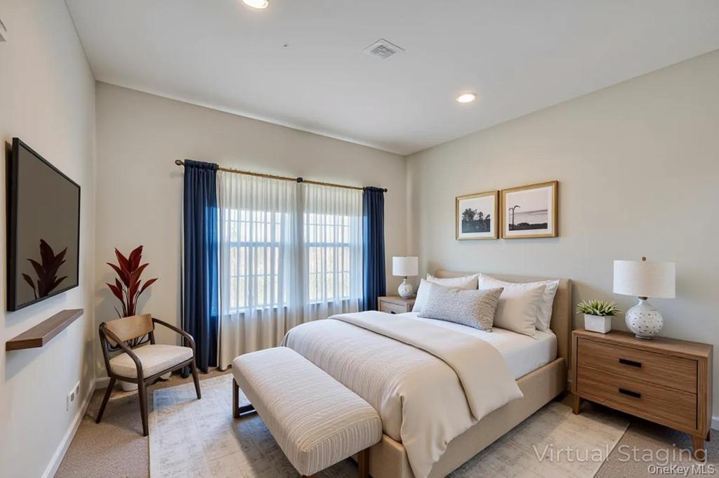 Single Family Flower  Suffolk County, NY 11967, MLS-970737-28