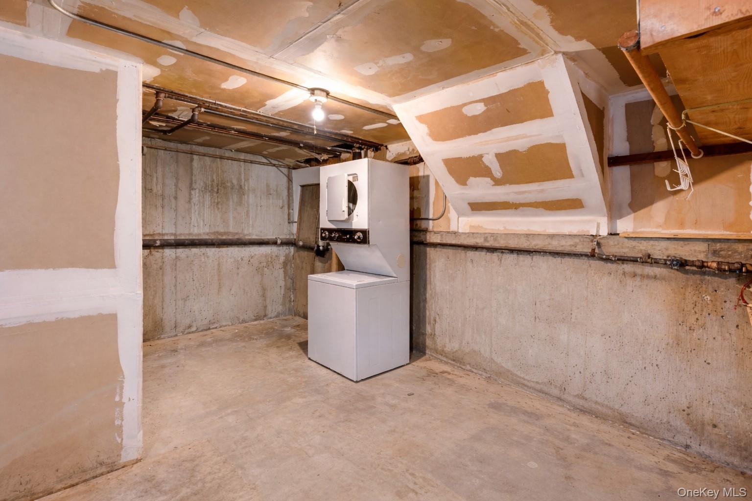 Single Family West  Brooklyn, NY 11223, MLS-970741-15