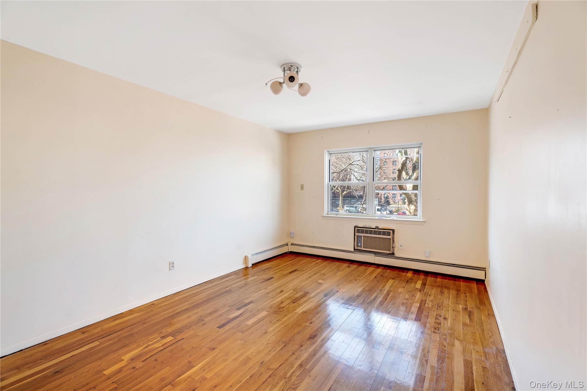 Single Family West  Brooklyn, NY 11223, MLS-970741-7