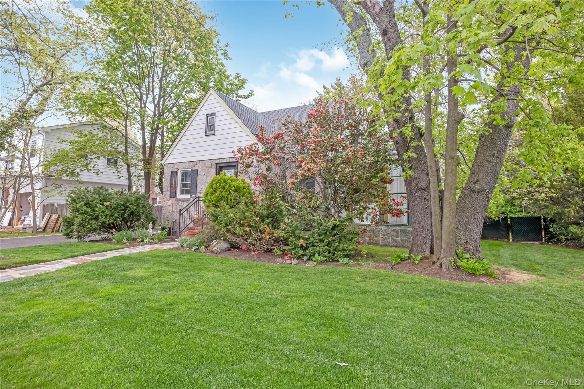 Single Family Franklin  Nassau County, NY 11565, MLS-970751-2