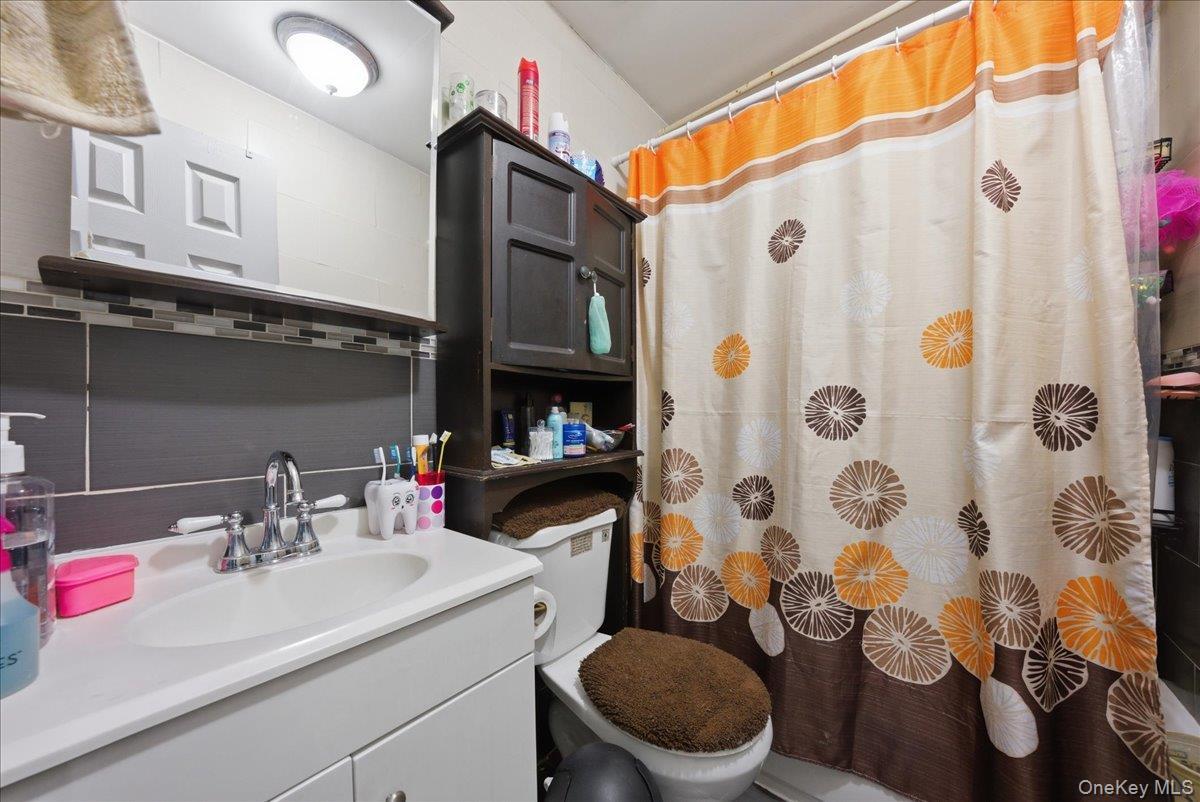 Single Family Findlay  Bronx, NY 10456, MLS-970775-10