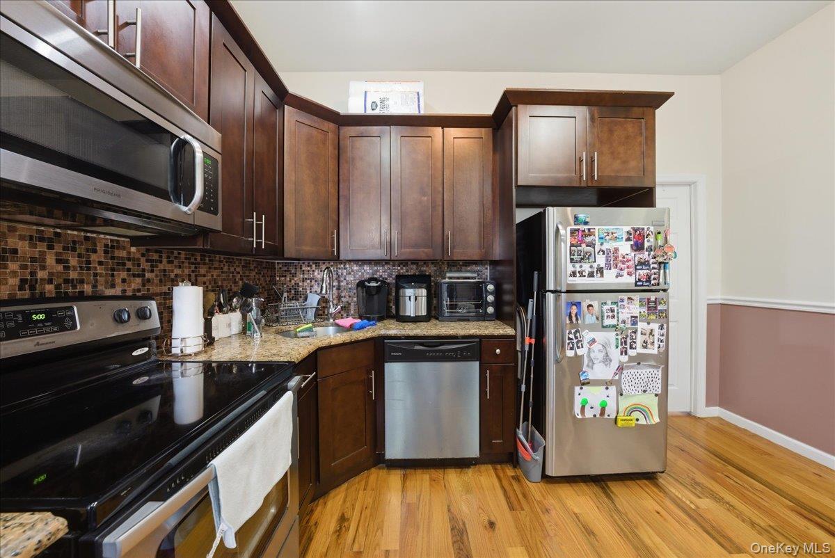 Single Family Findlay  Bronx, NY 10456, MLS-970775-18