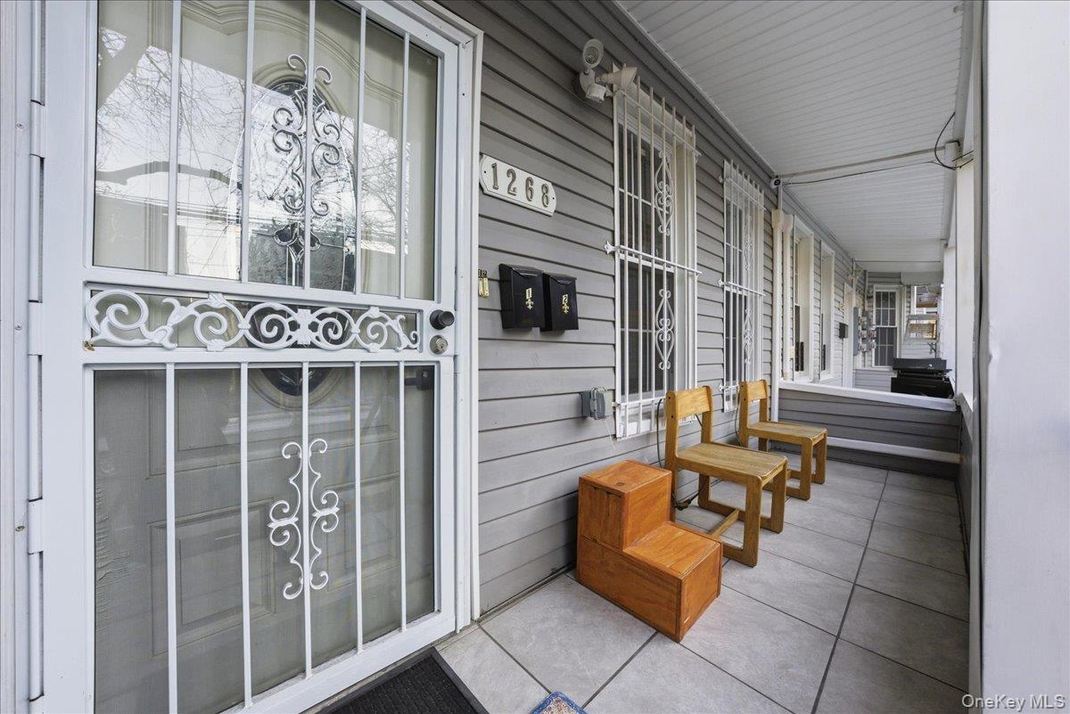 Single Family Findlay  Bronx, NY 10456, MLS-970775-4