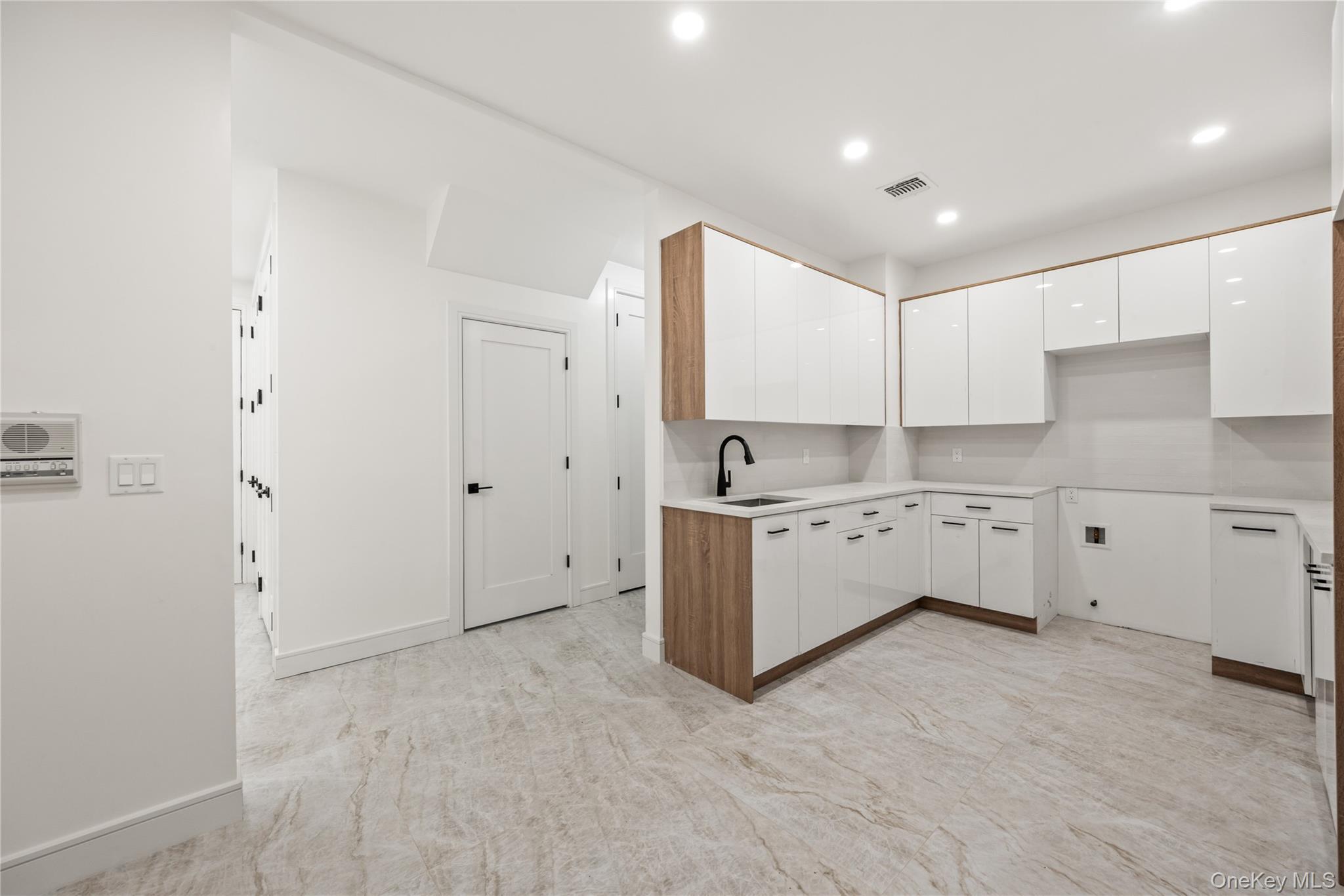 Condo Warren Rockland County, NY 10952, MLS-970782-10